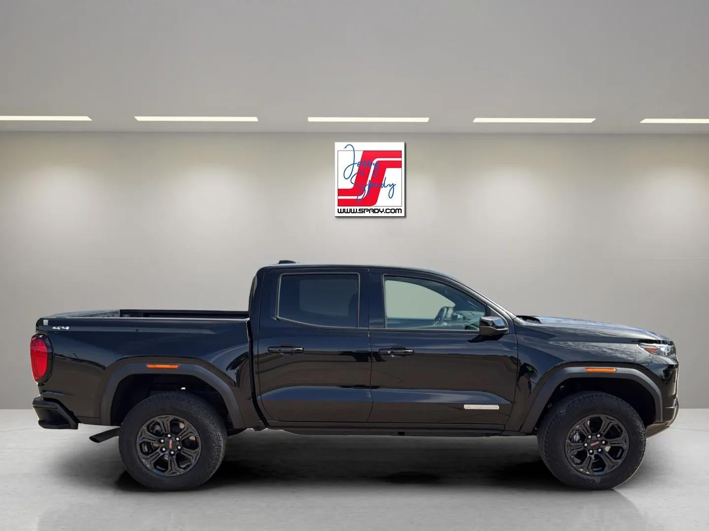 2025 GMC Canyon Elevation