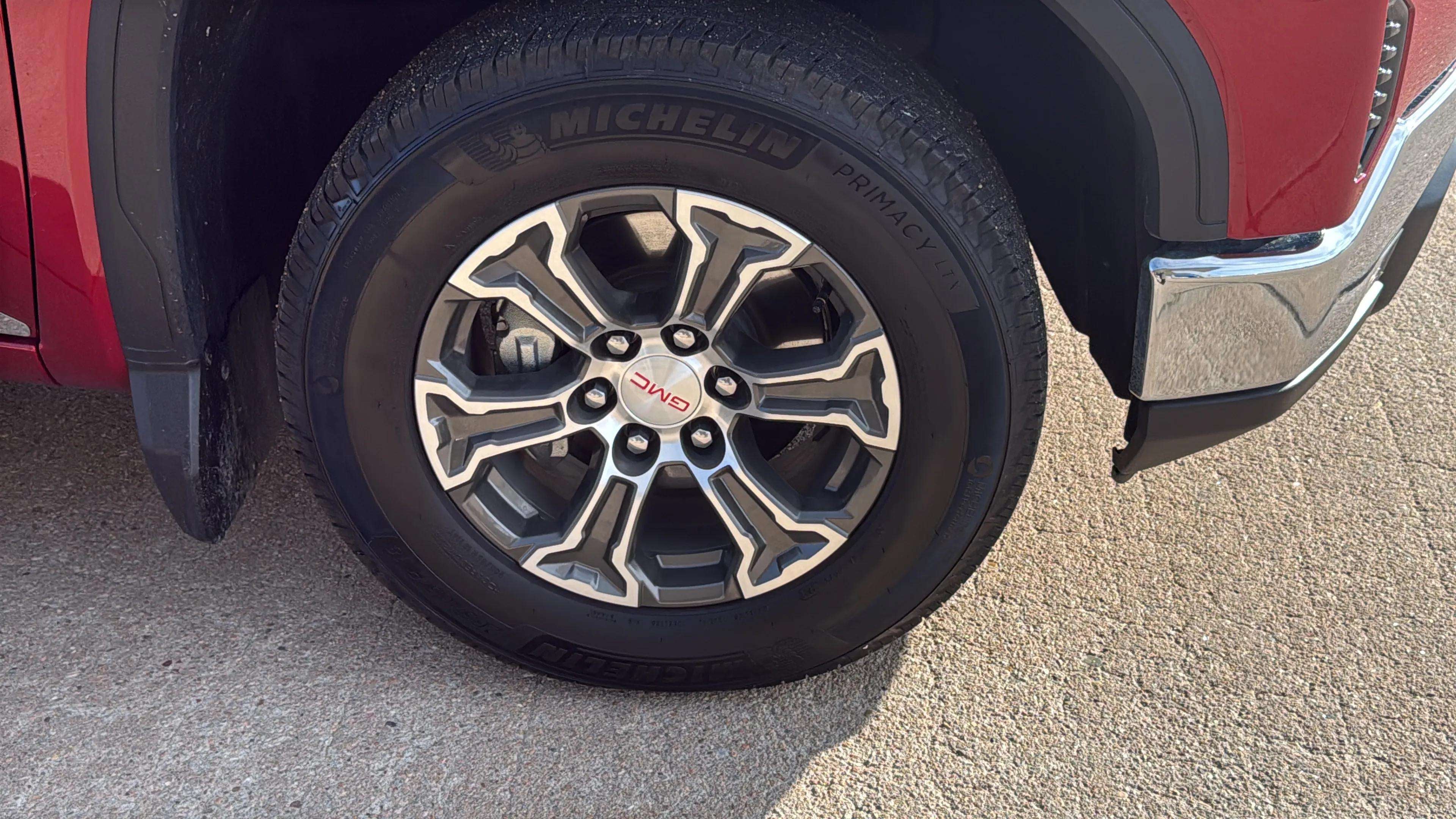 2024 GMC Sierra 1500 SLT