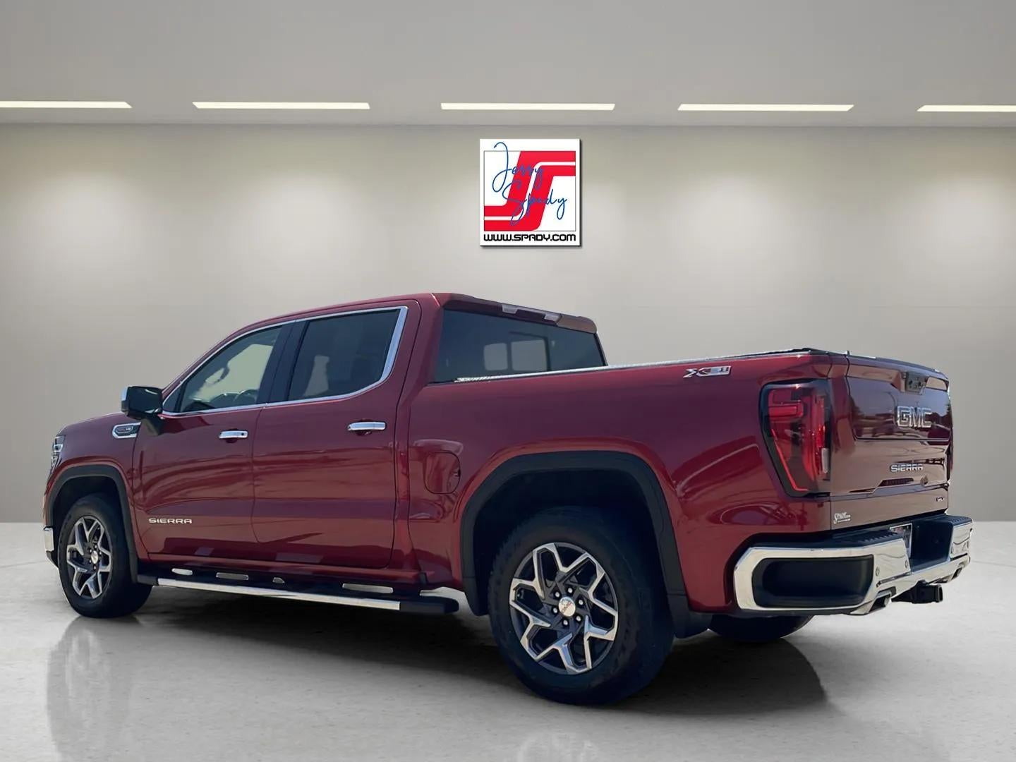 2023 GMC Sierra 1500 SLT