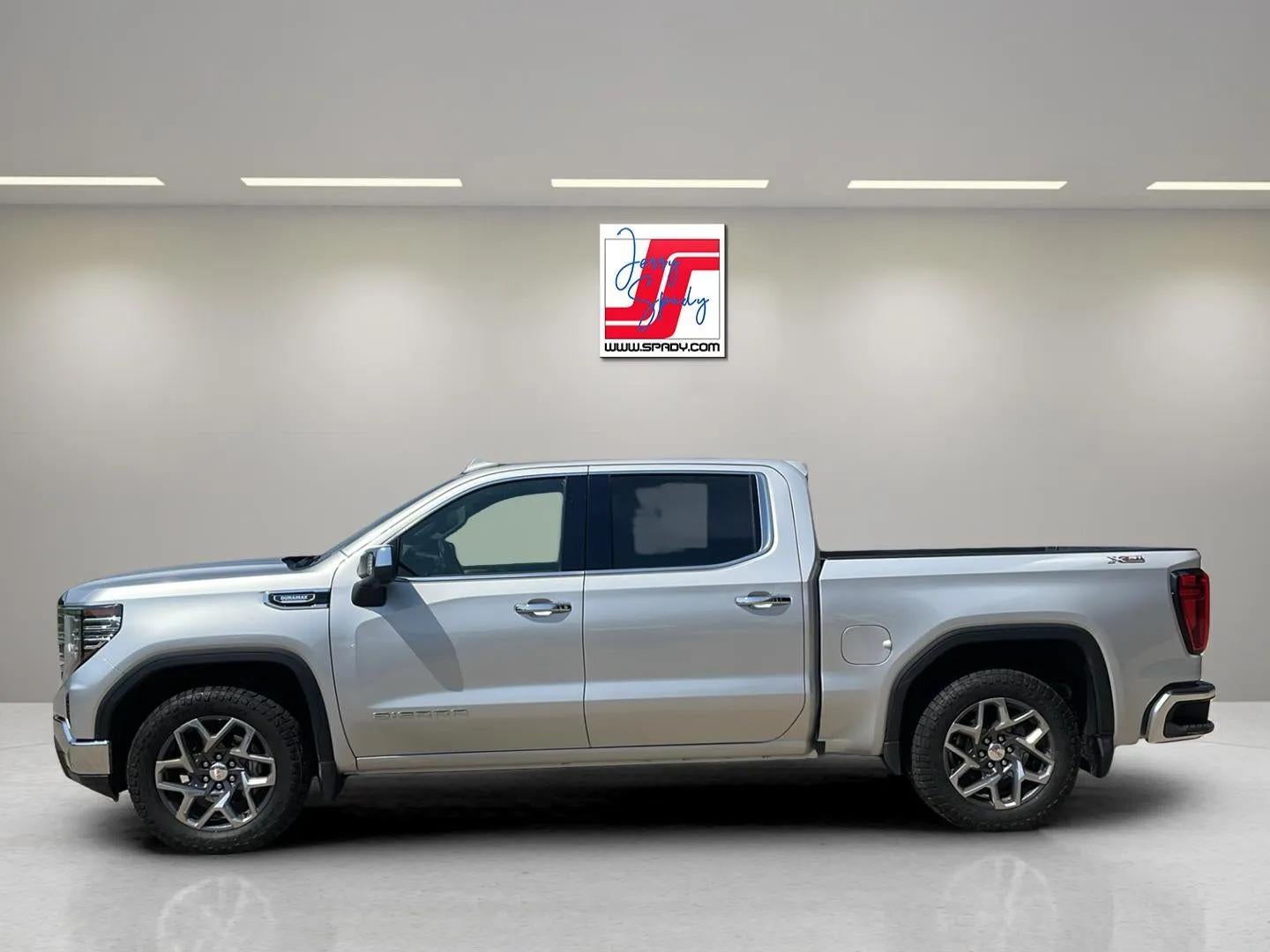 2022 GMC Sierra 1500 SLT