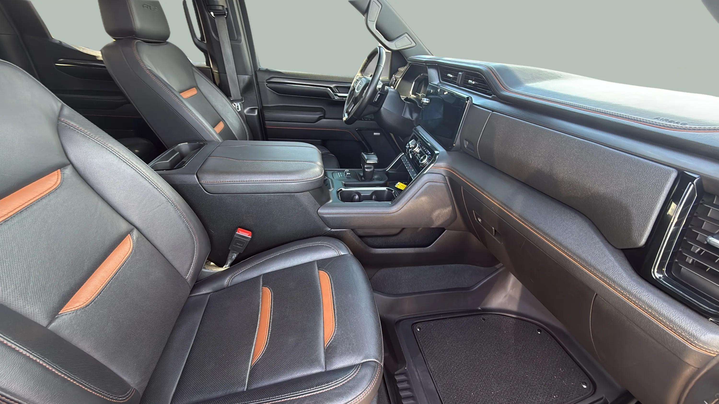 2024 GMC Sierra 1500 AT4