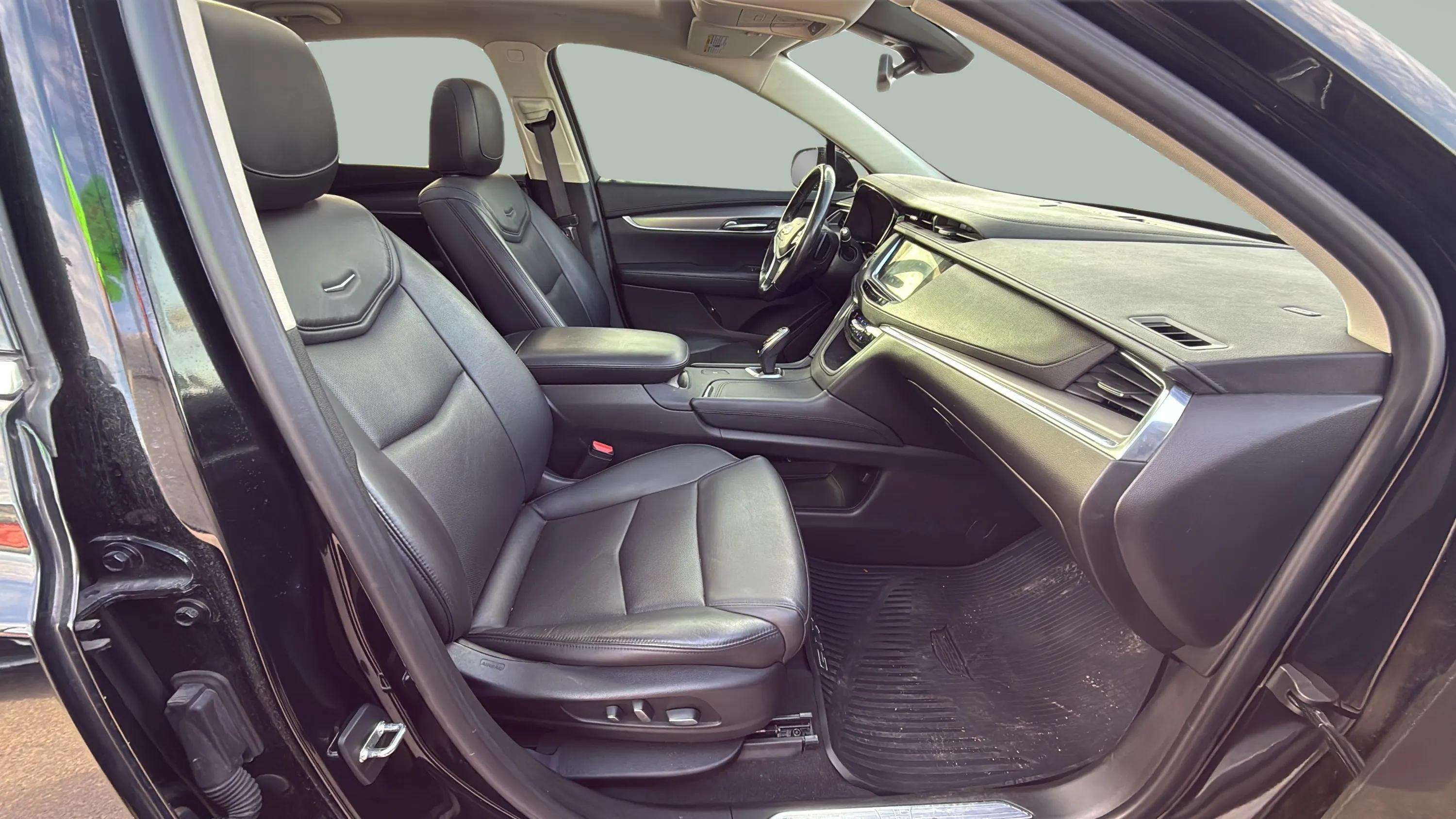 2019 Cadillac XT5 Luxury FWD