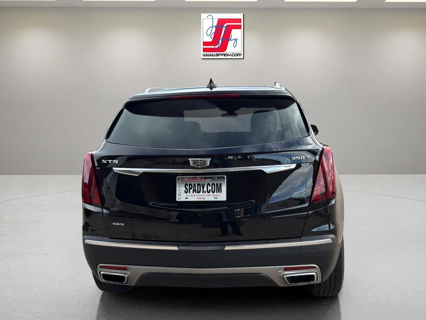 2022 Cadillac XT5 Premium Luxury