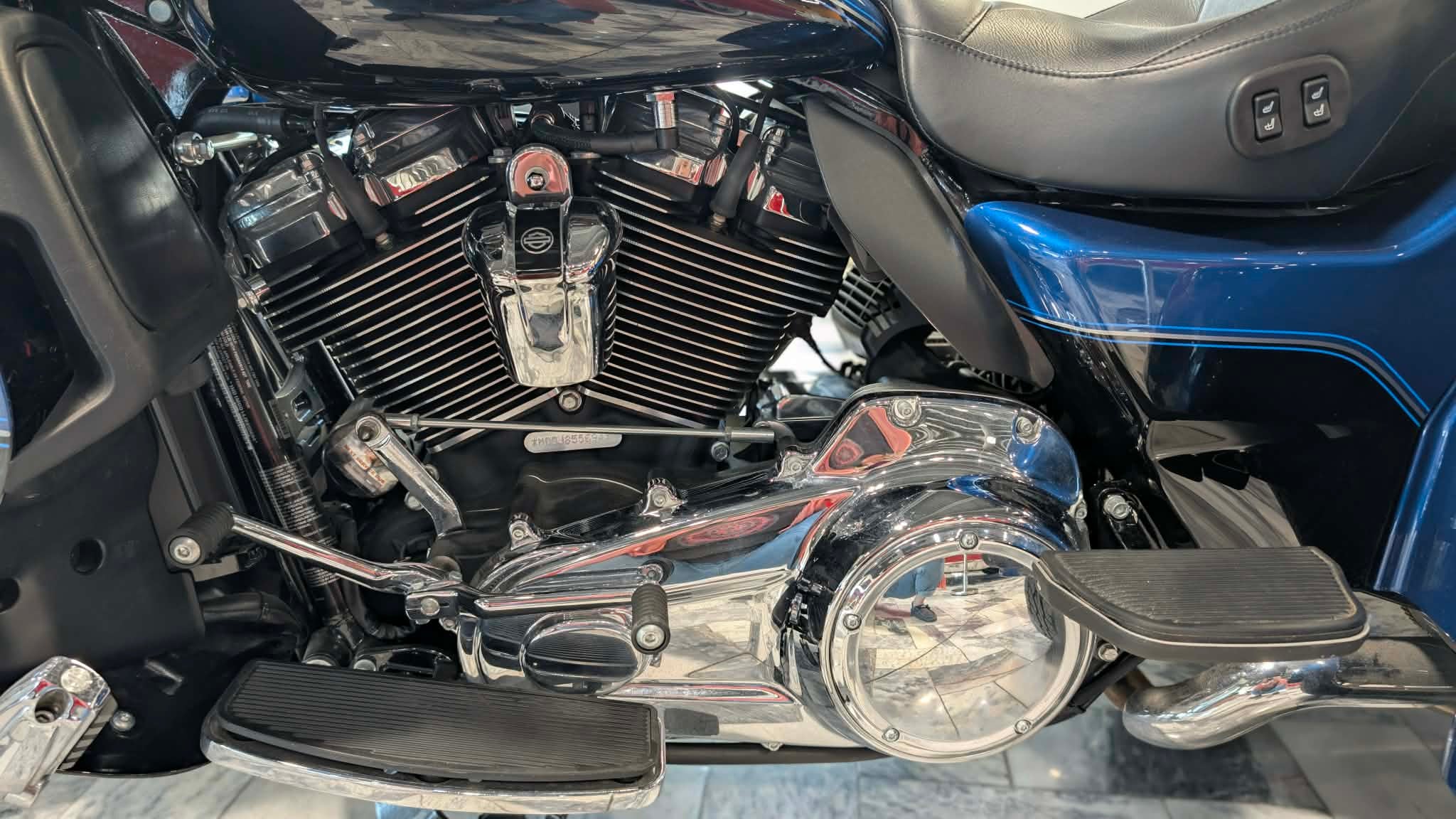 2018 HARLEY-DAV Tri Glide Base