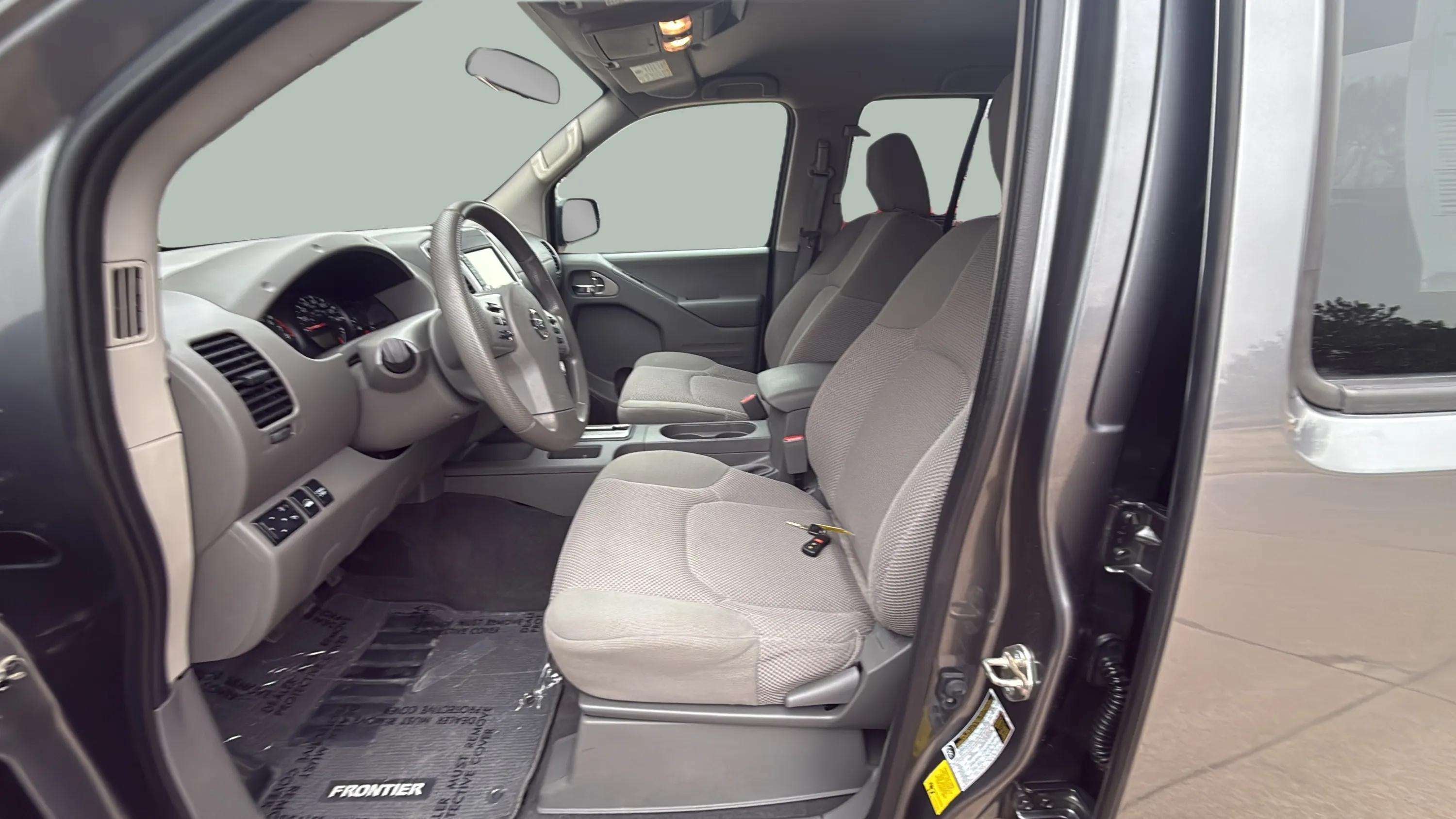 2019 Nissan Frontier SV