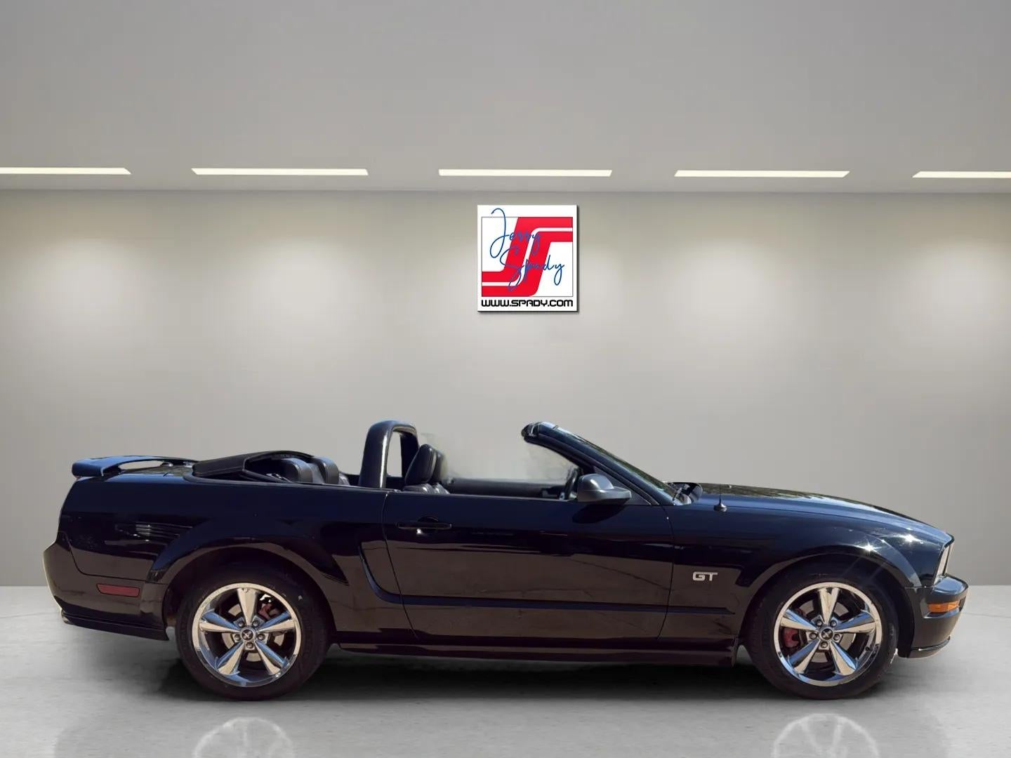 2008 Ford Mustang GT Deluxe