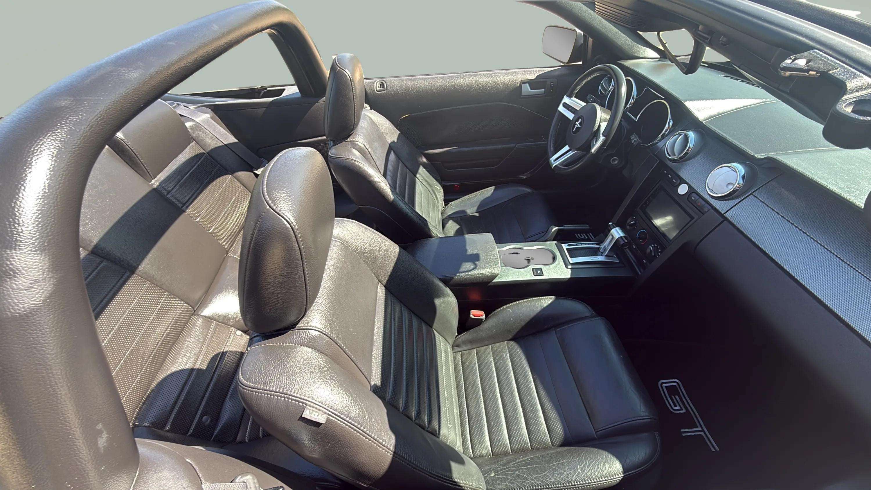 2008 Ford Mustang GT Deluxe