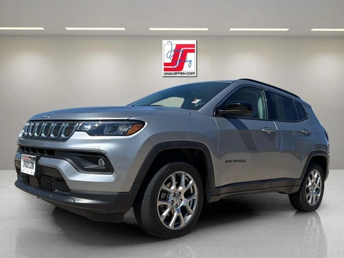2022 Jeep Compass Latitude Lux