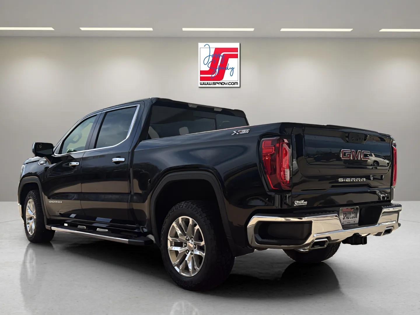 2021 GMC Sierra 1500 SLT