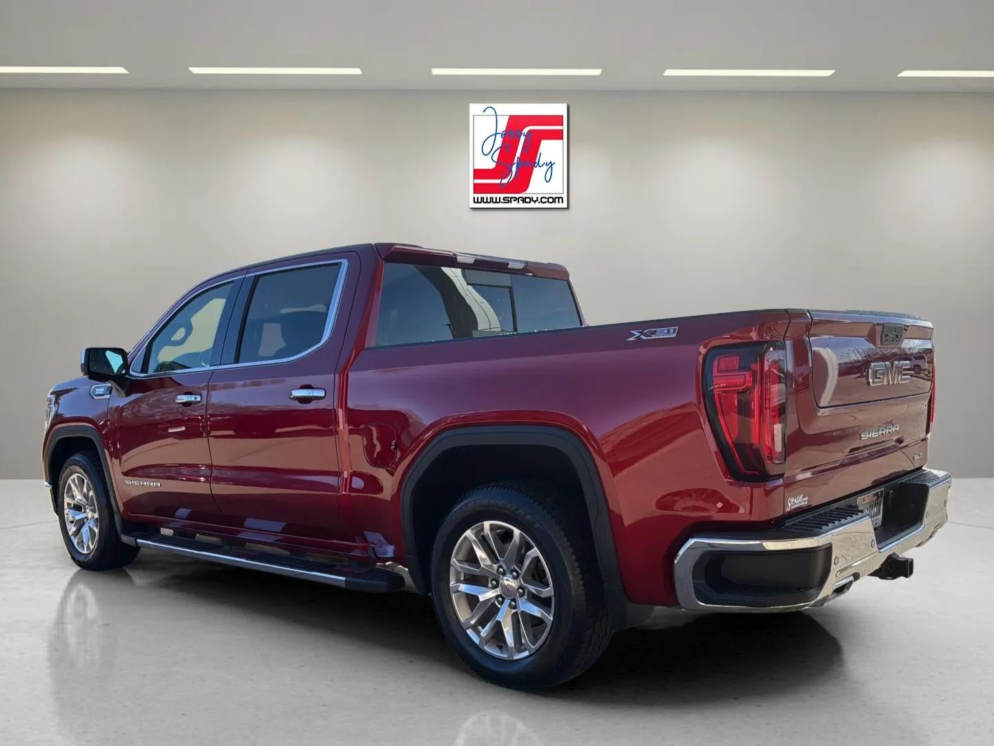 2021 GMC Sierra 1500 SLT