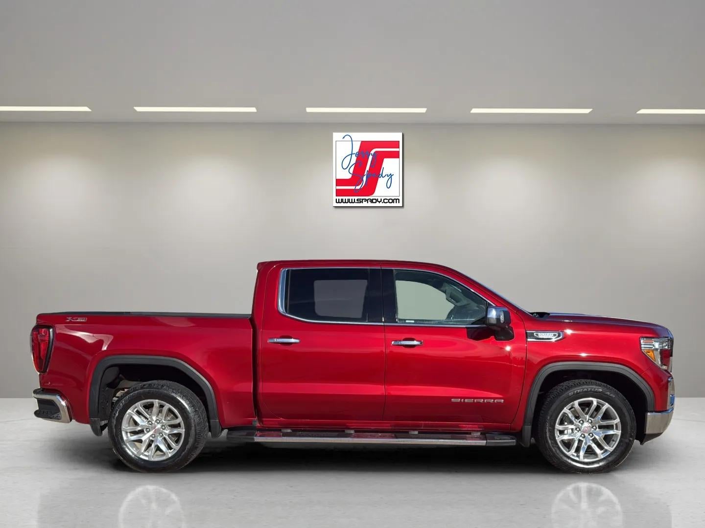 2021 GMC Sierra 1500 SLT