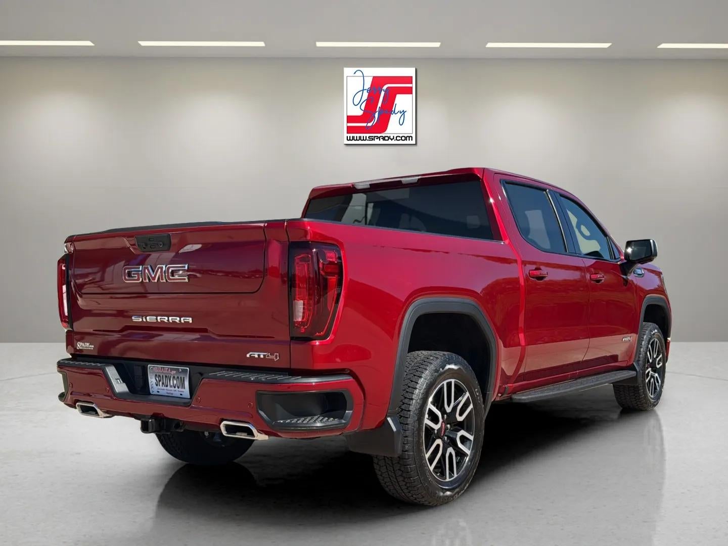 2025 GMC Sierra 1500 AT4