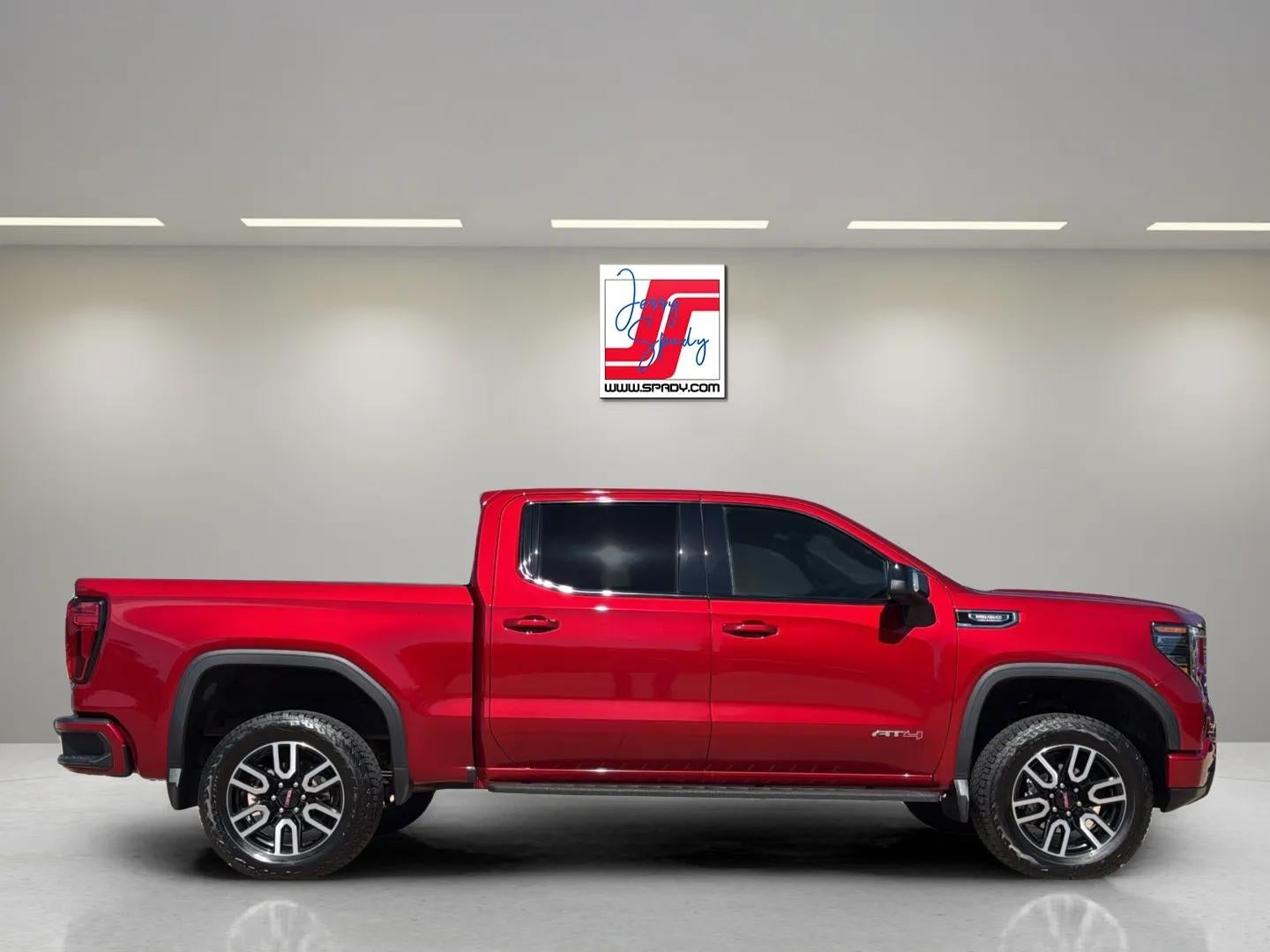 2025 GMC Sierra 1500 AT4