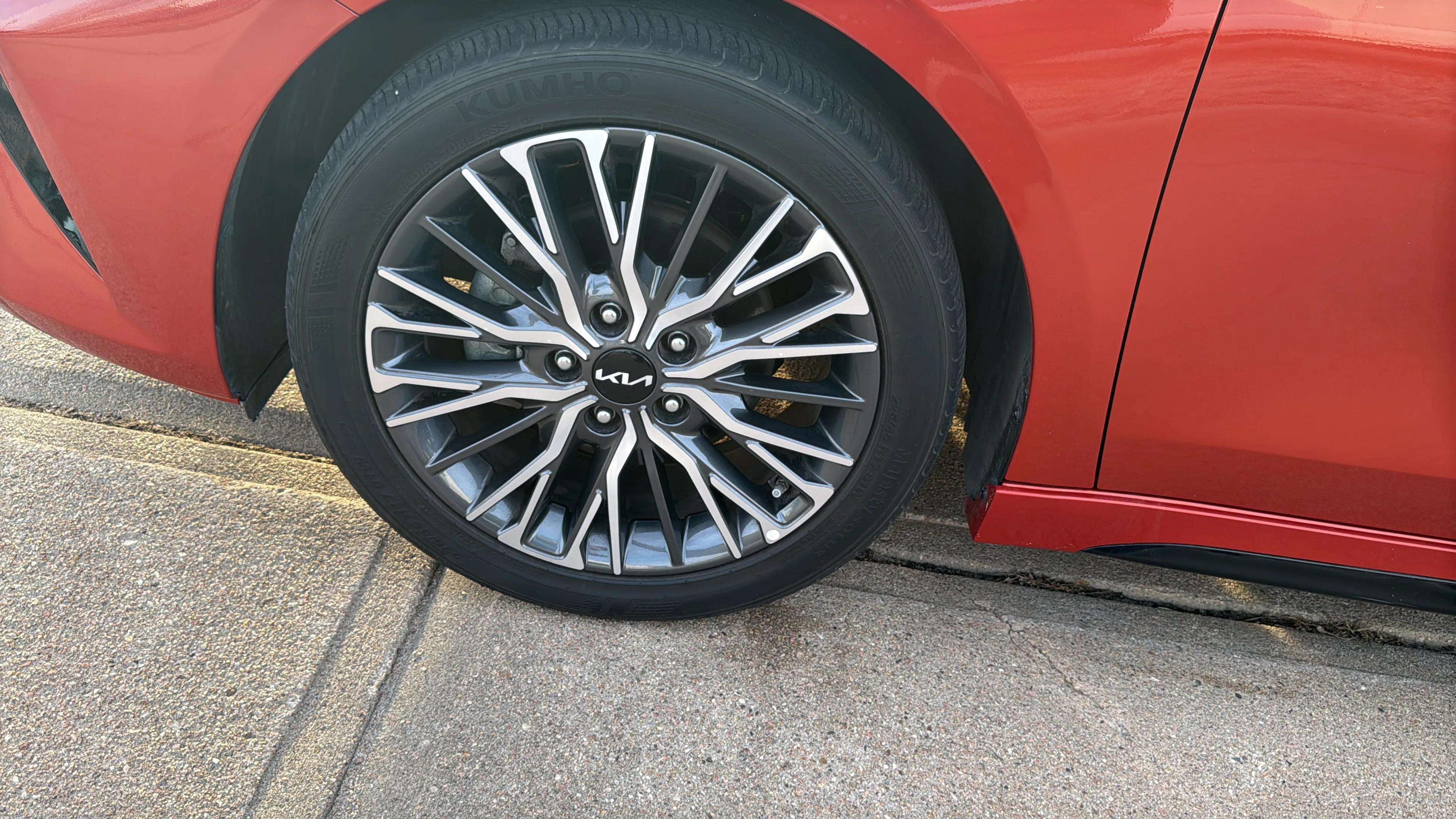 2023 Kia Forte GT-Line