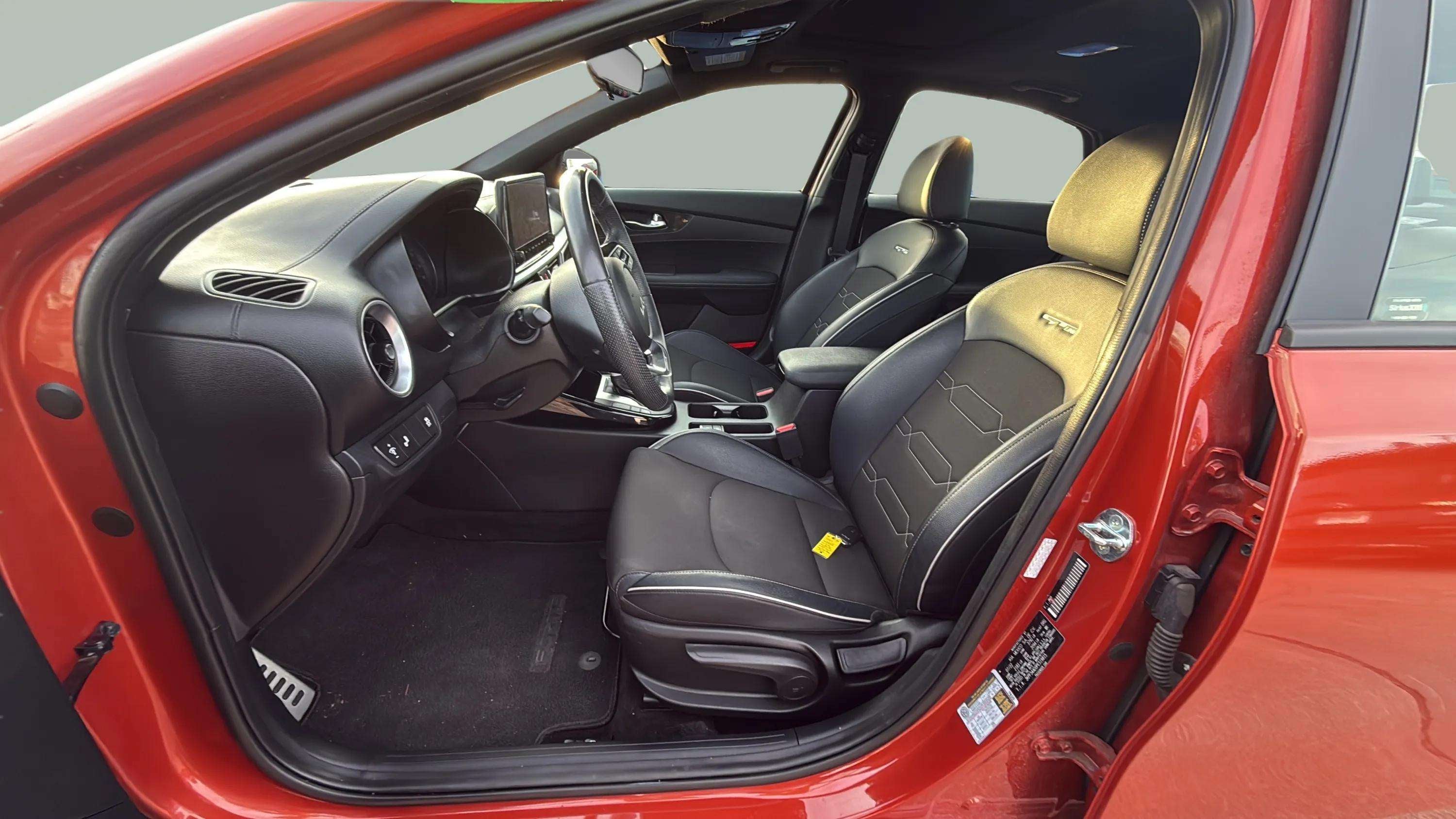 2023 Kia Forte GT-Line