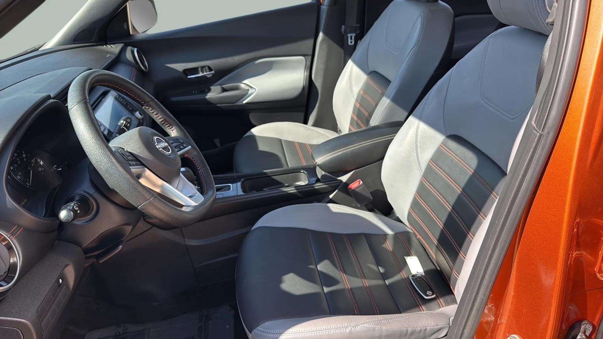 2023 Nissan Kicks SR