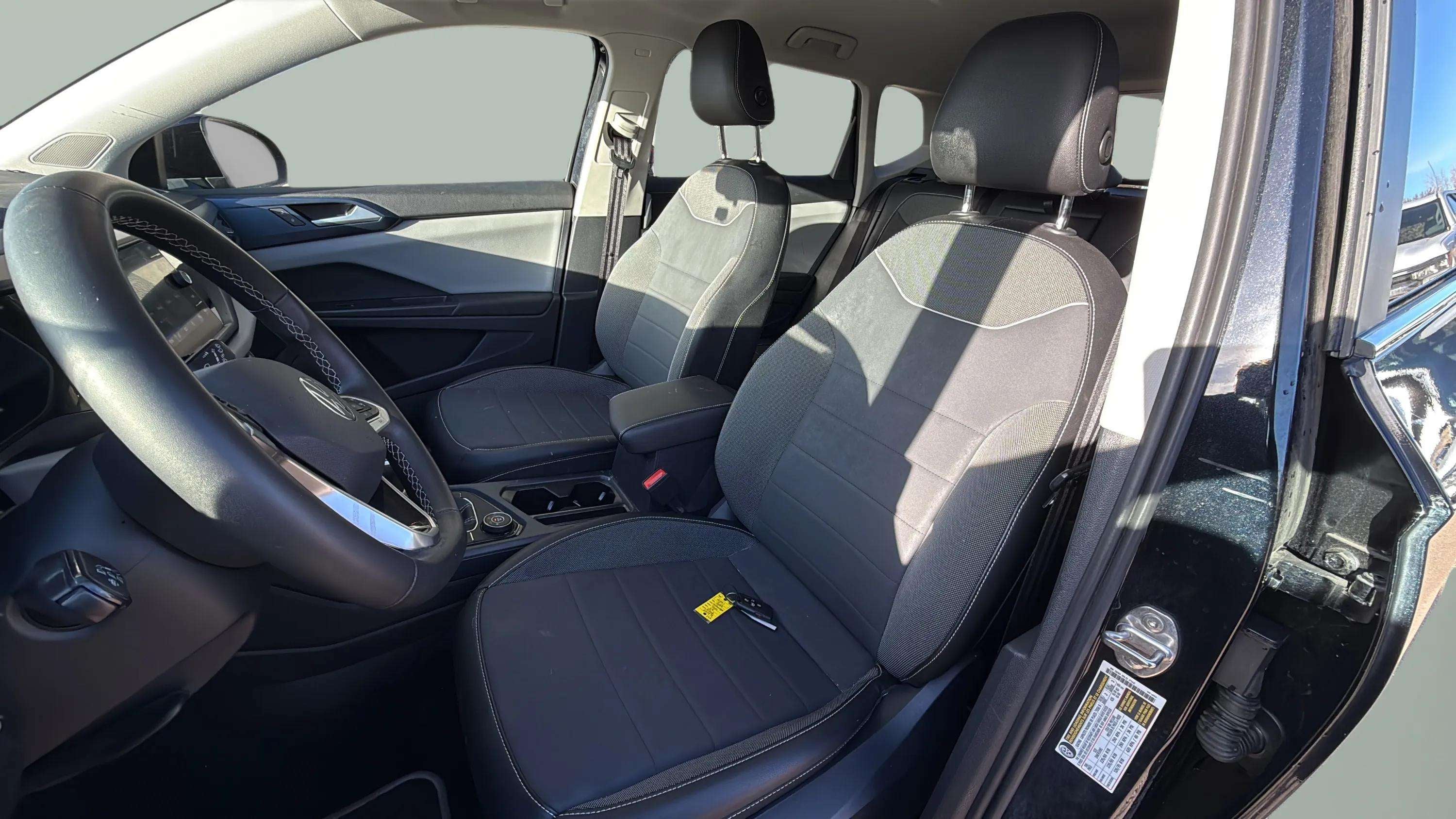 2023 Volkswagen Taos SE