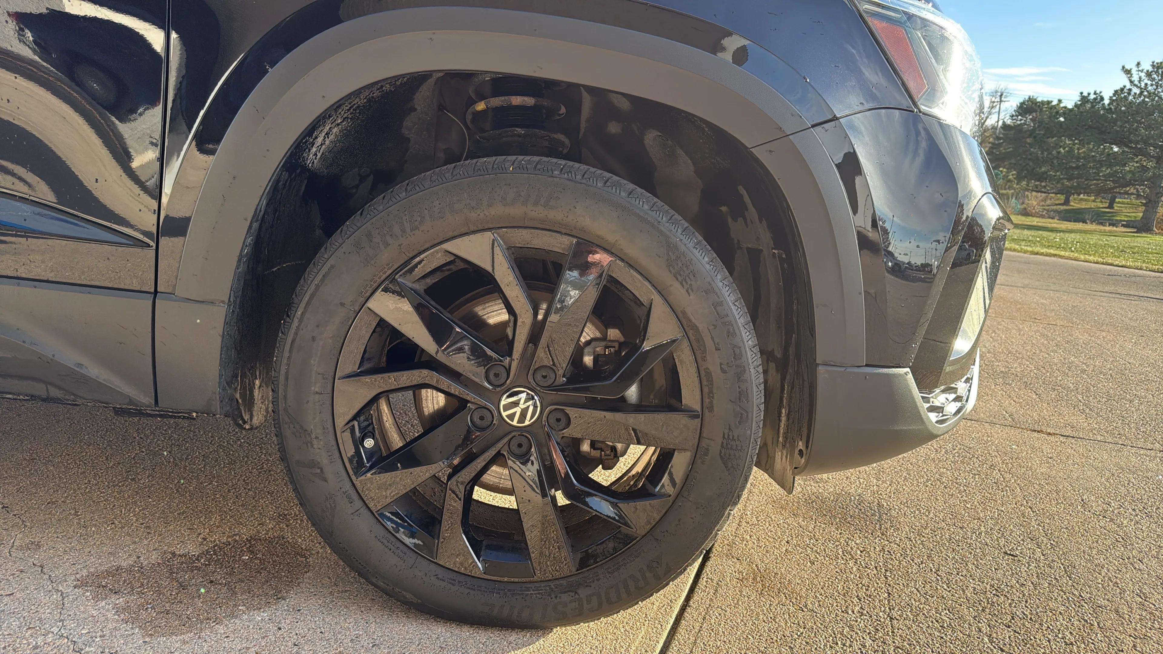 2023 Volkswagen Taos SE