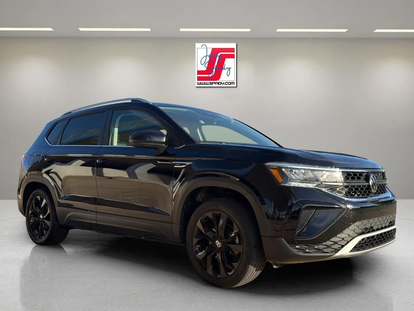 2023 Volkswagen Taos SE