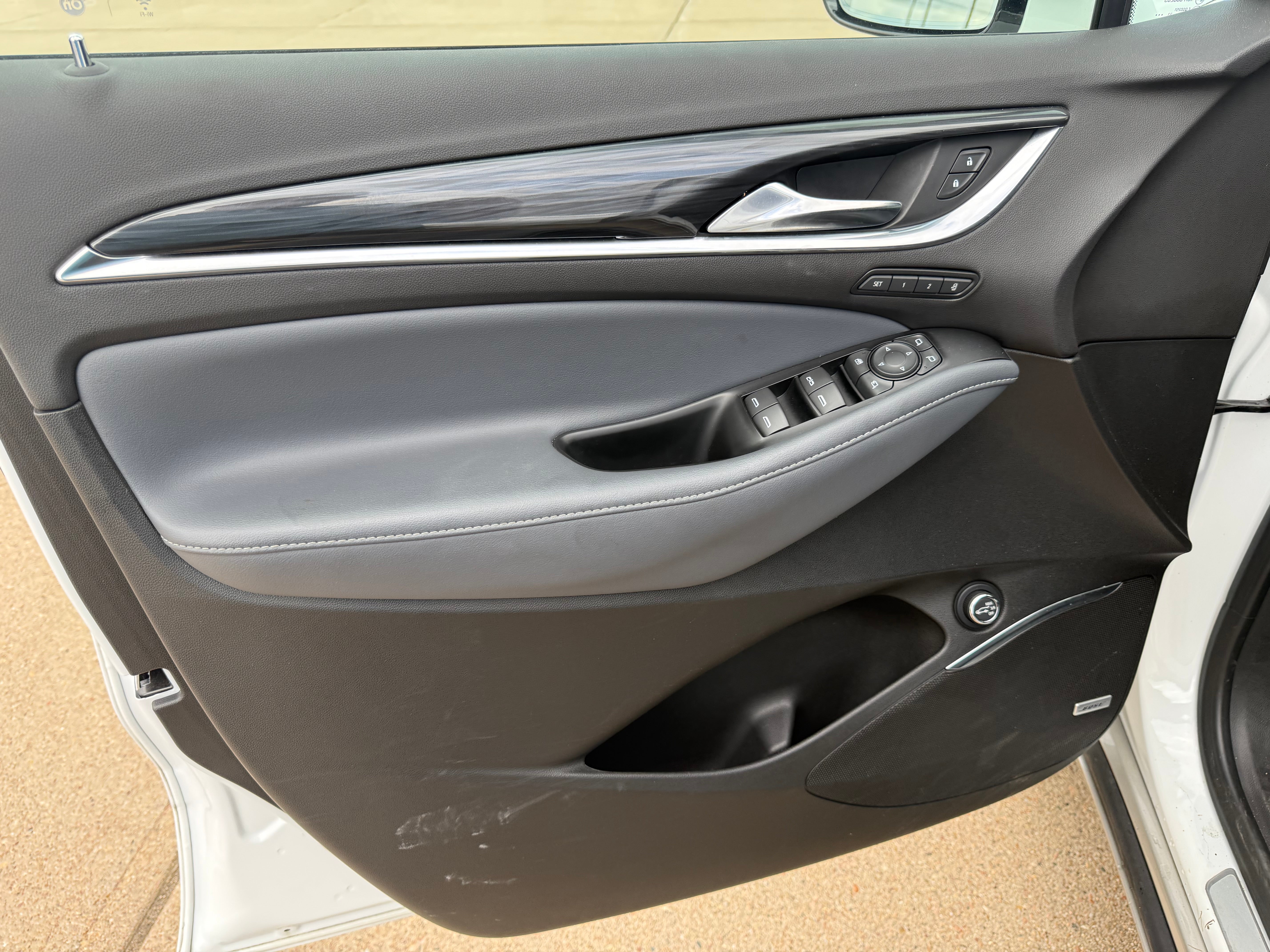 2024 Buick Enclave Premium