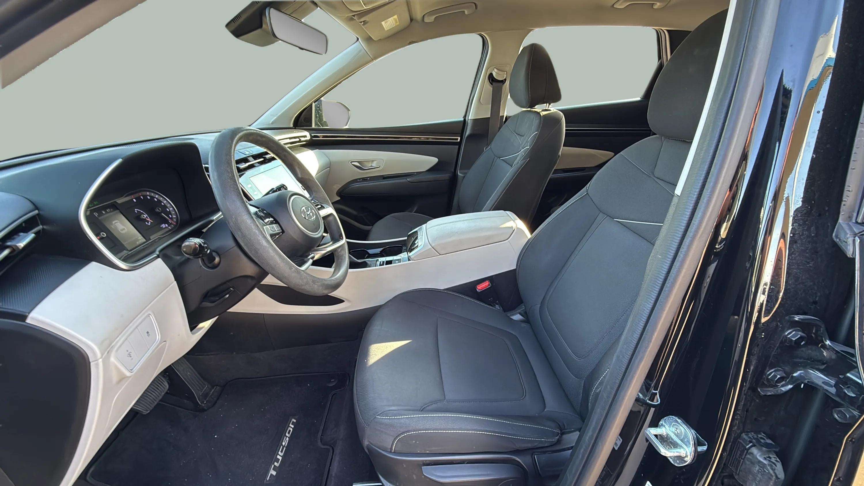 2022 Hyundai Tucson SE