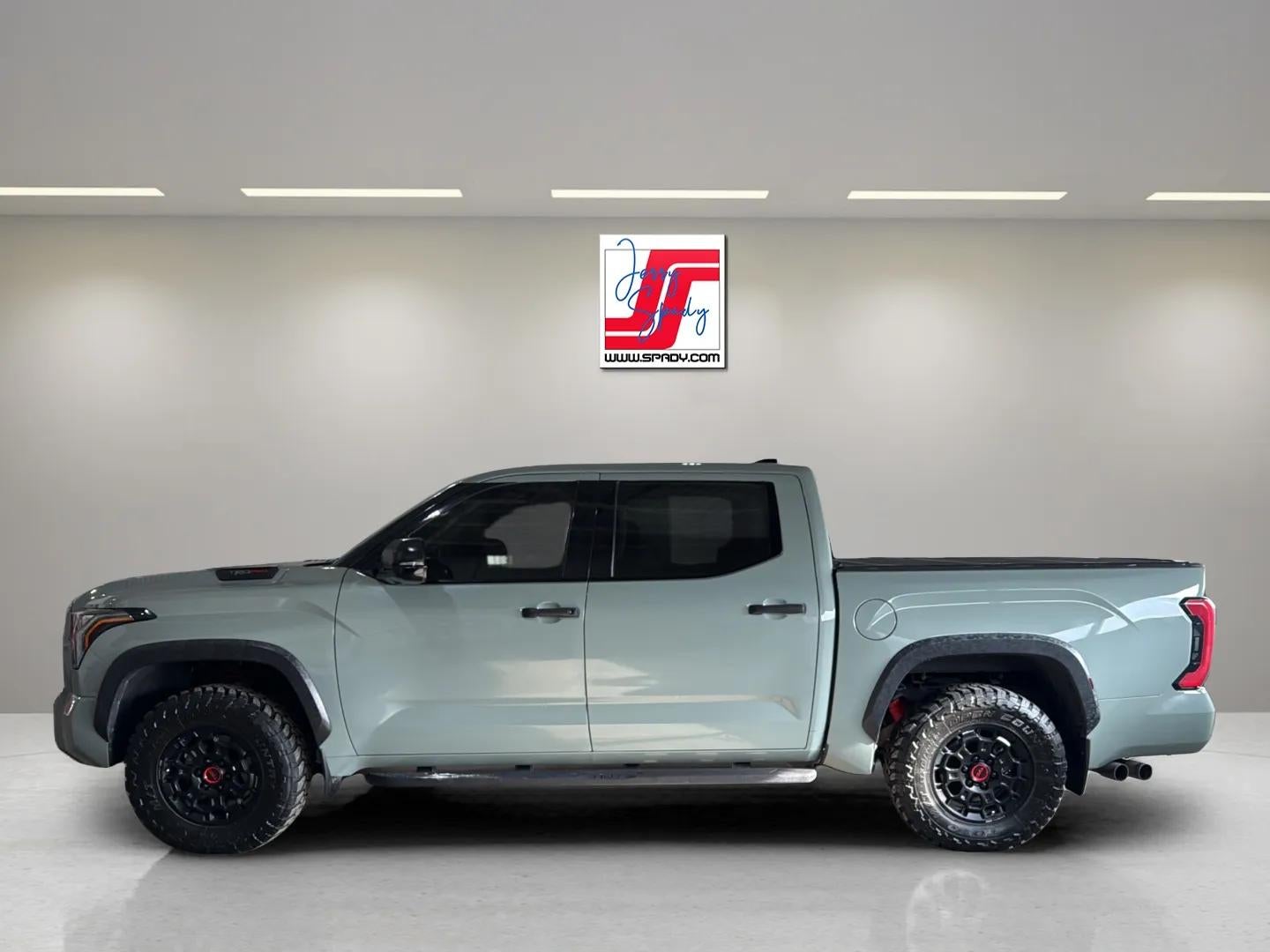 2022 Toyota Tundra 4WD TRD Pro Hybrid