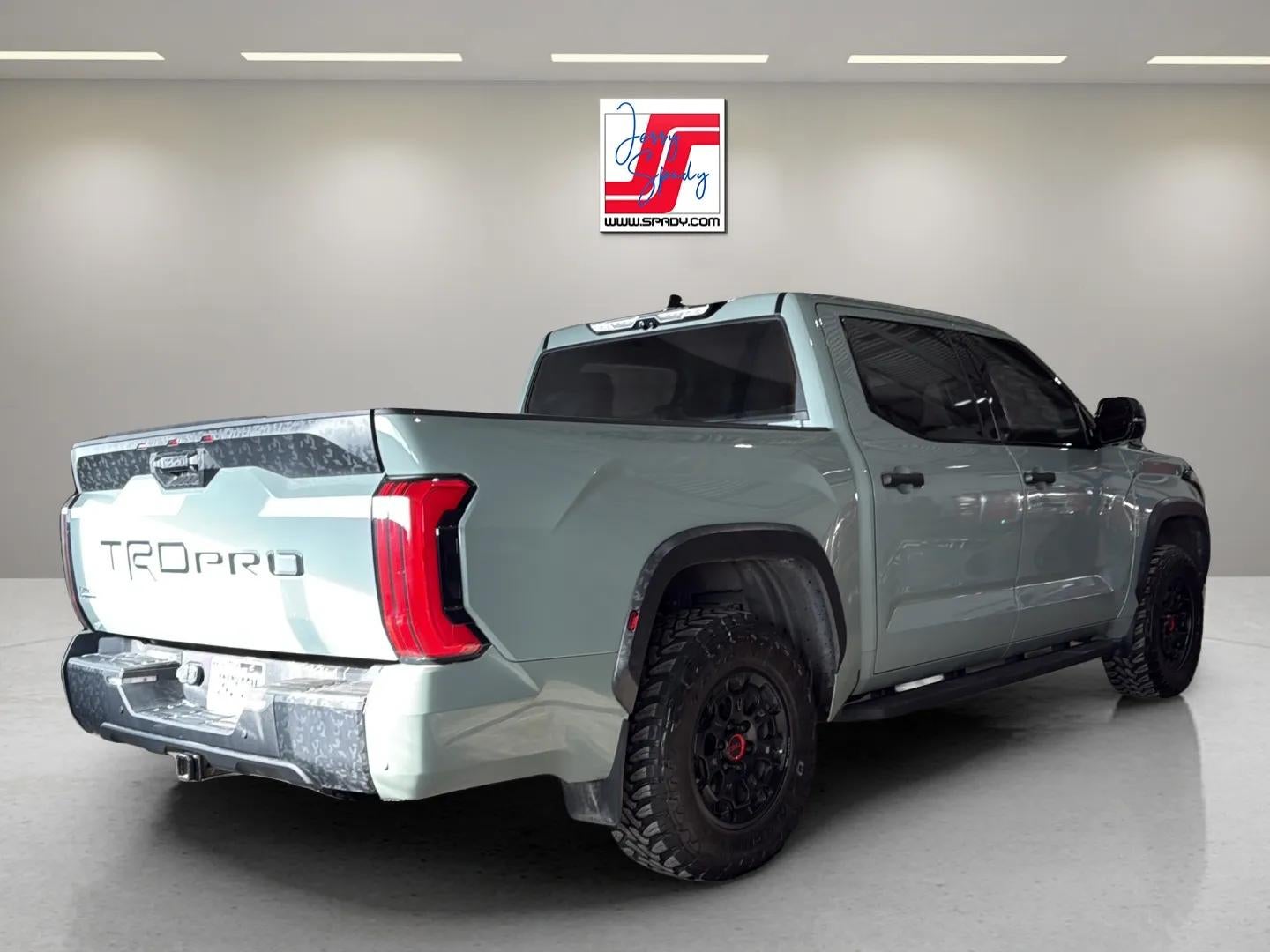 2022 Toyota Tundra 4WD TRD Pro Hybrid