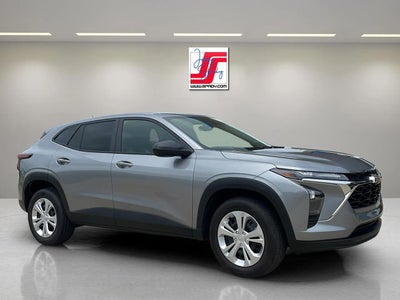 2025 Chevrolet Trax LS
