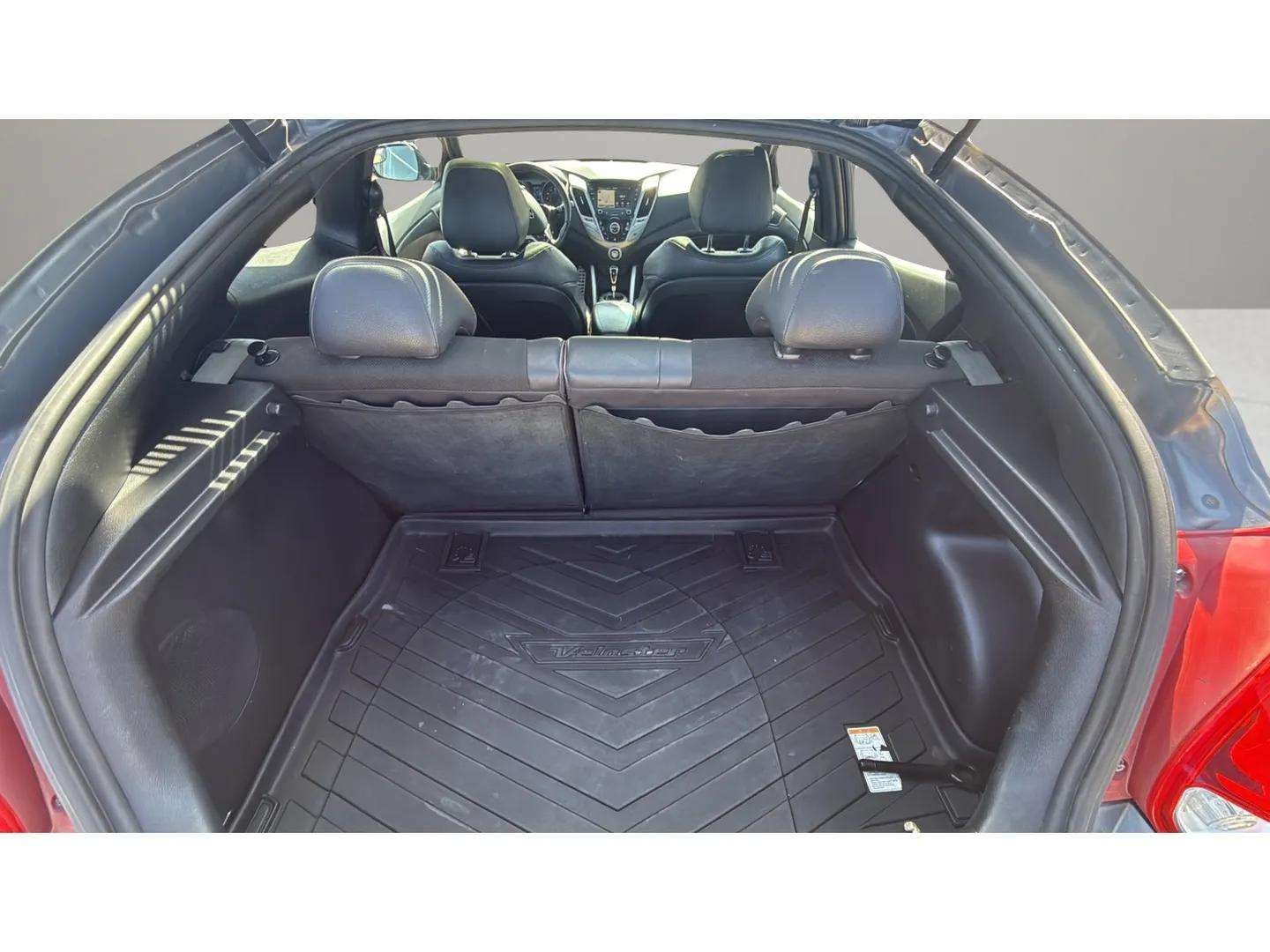 2016 Hyundai Veloster Base