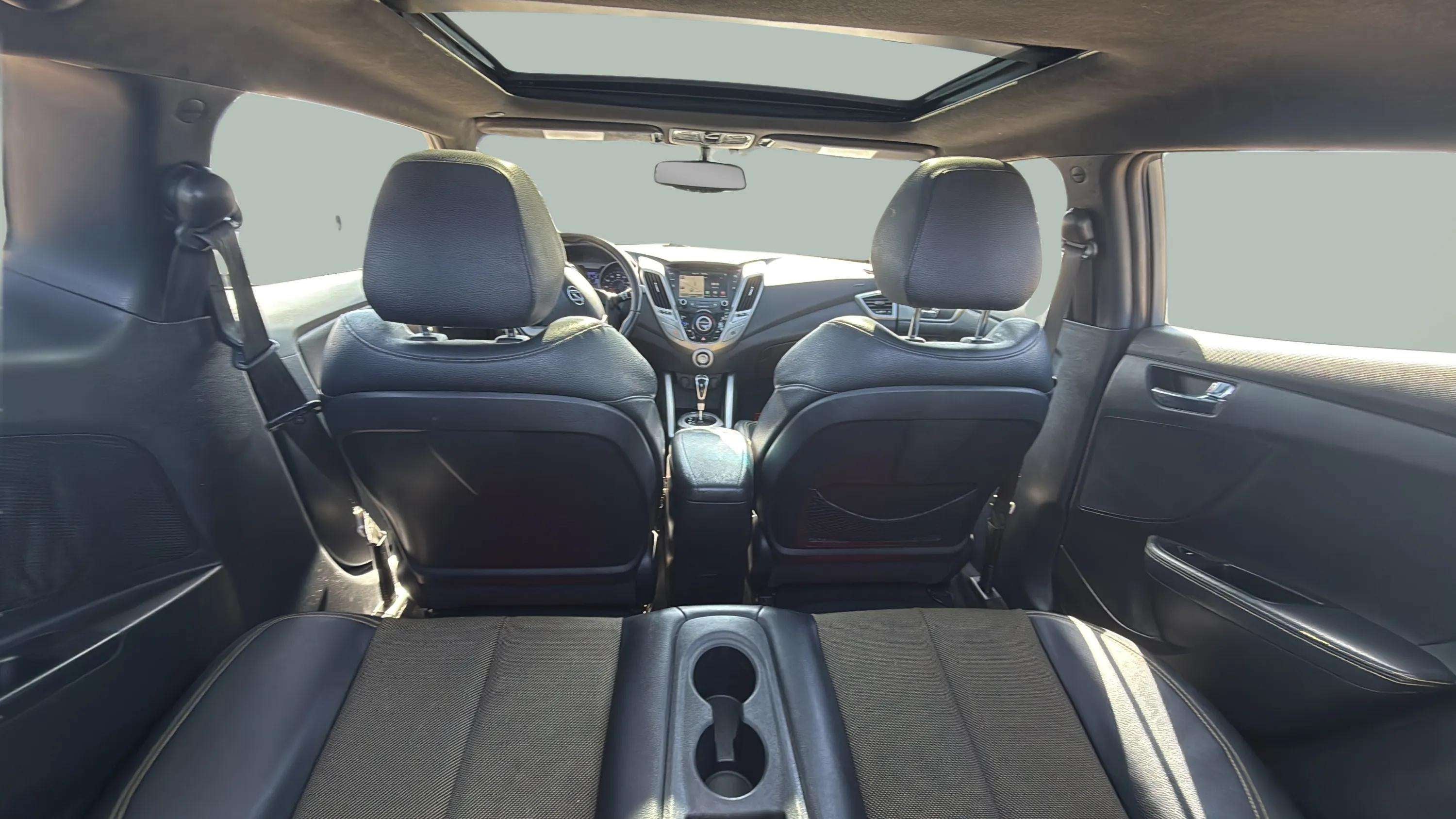 2016 Hyundai Veloster Base