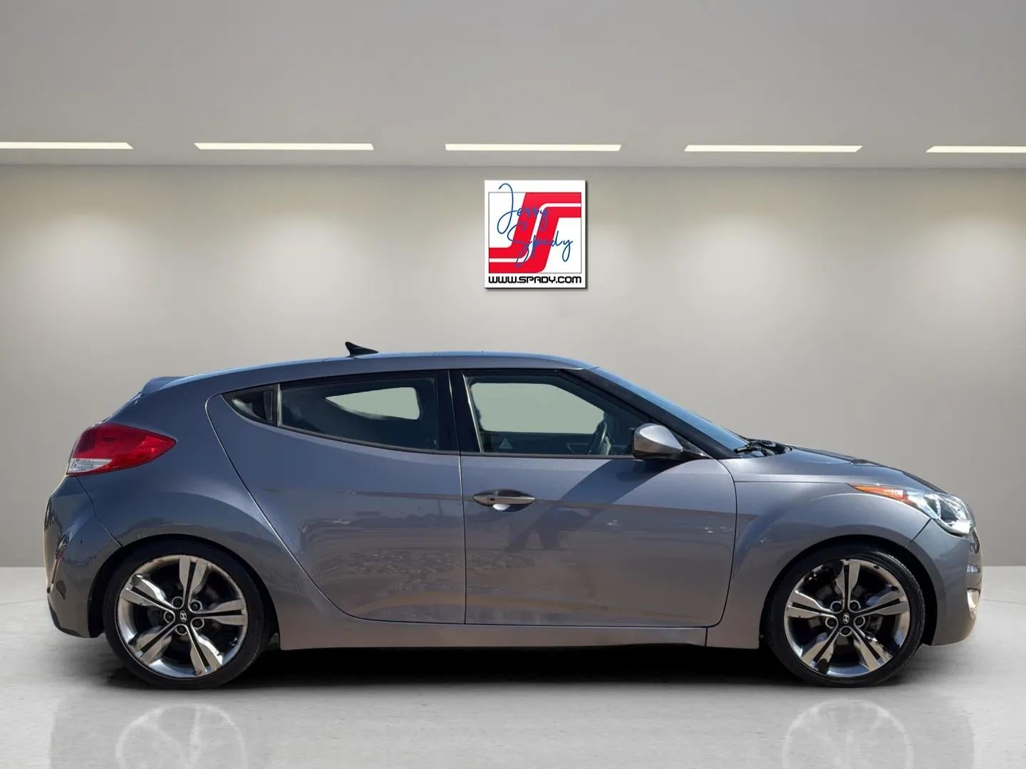 2016 Hyundai Veloster Base