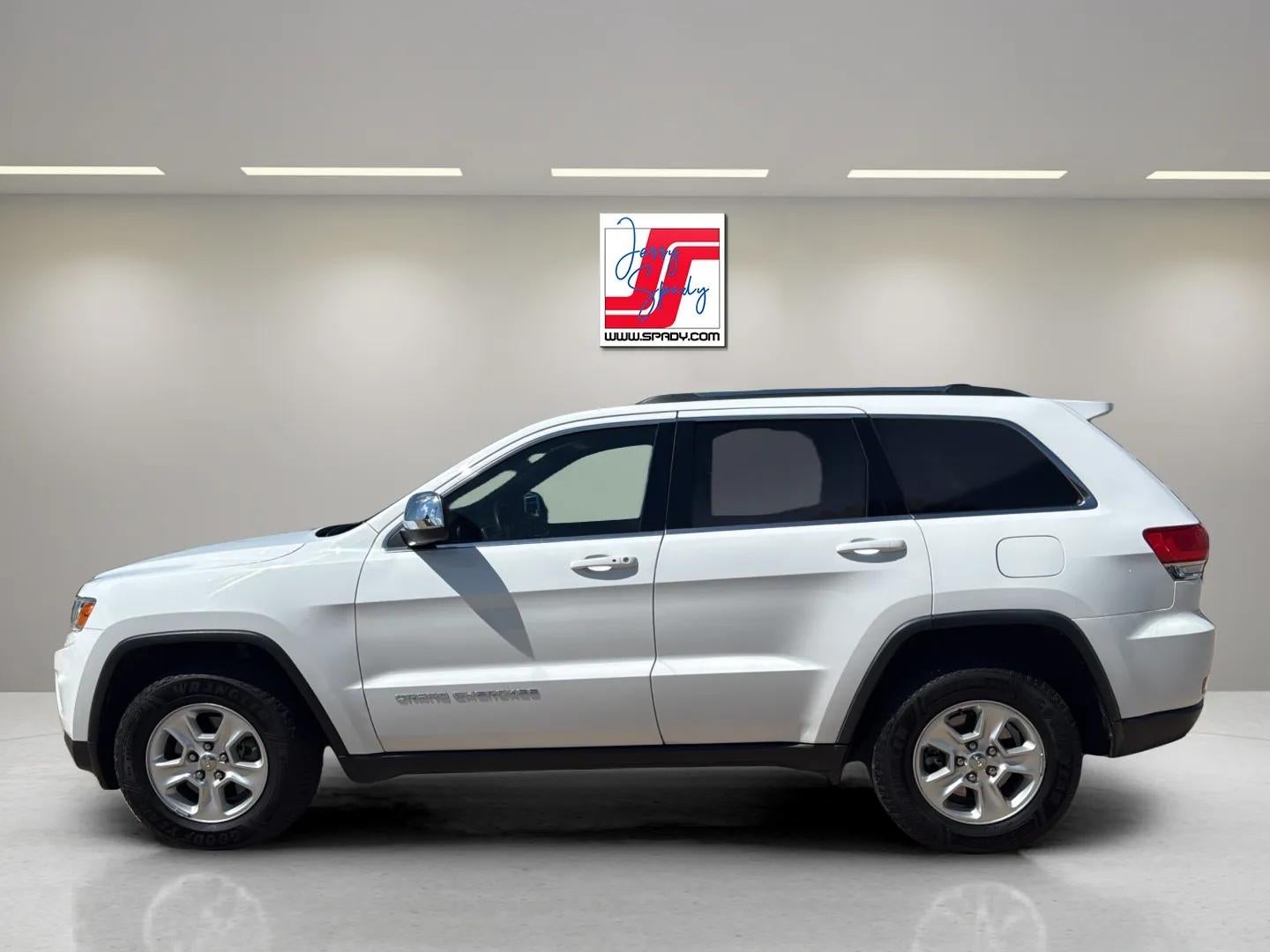 2016 Jeep Grand Cherokee Laredo