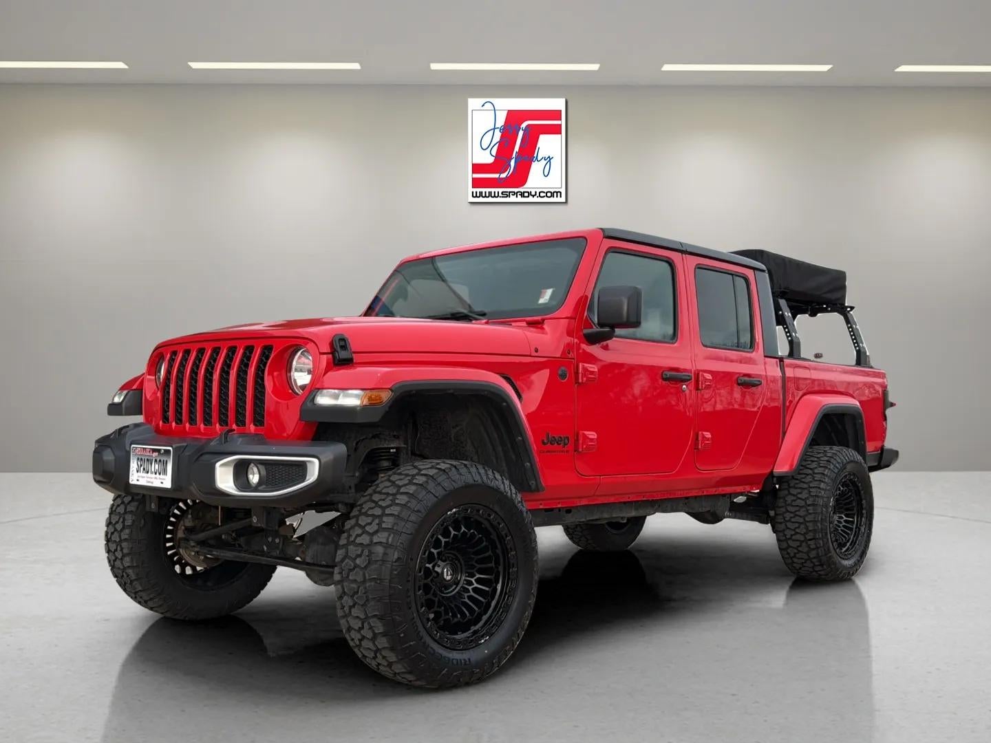 2023 Jeep Gladiator Sport S's photo