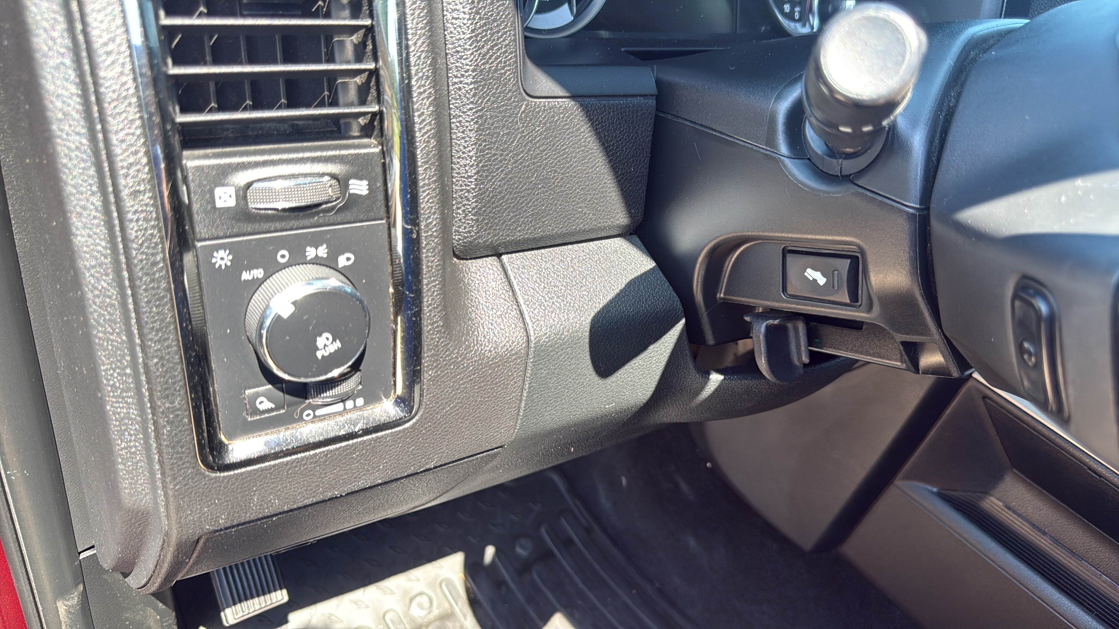 2017 RAM 1500 Sport