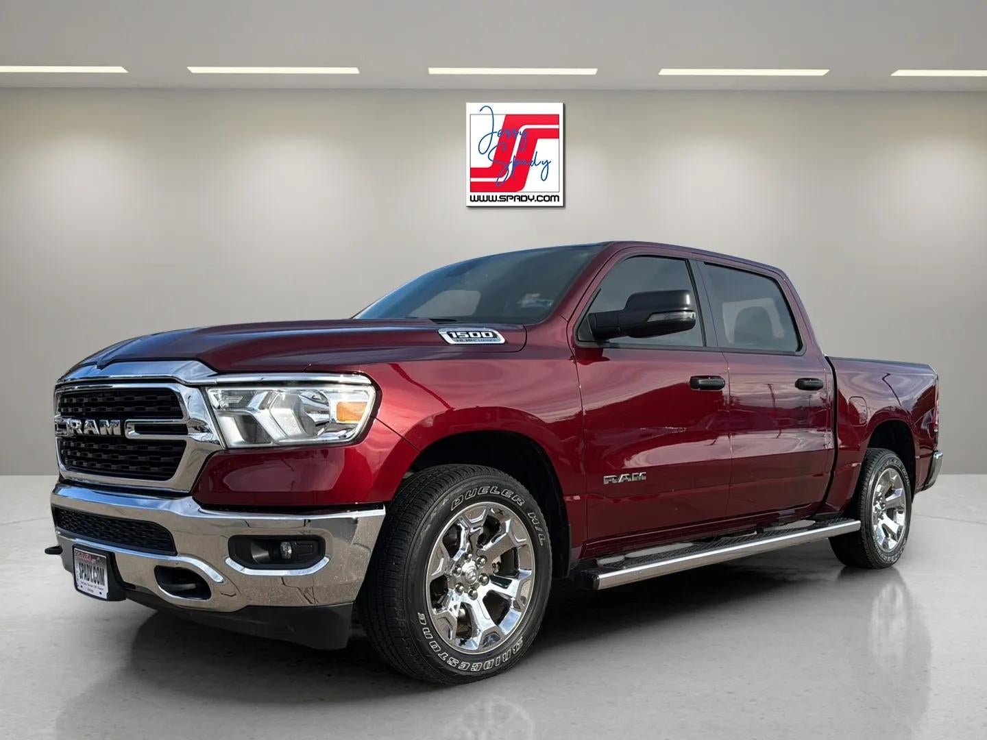 2024 RAM 1500 Big Horn/Lone Star 4x4 Crew Cab 5'7's photo