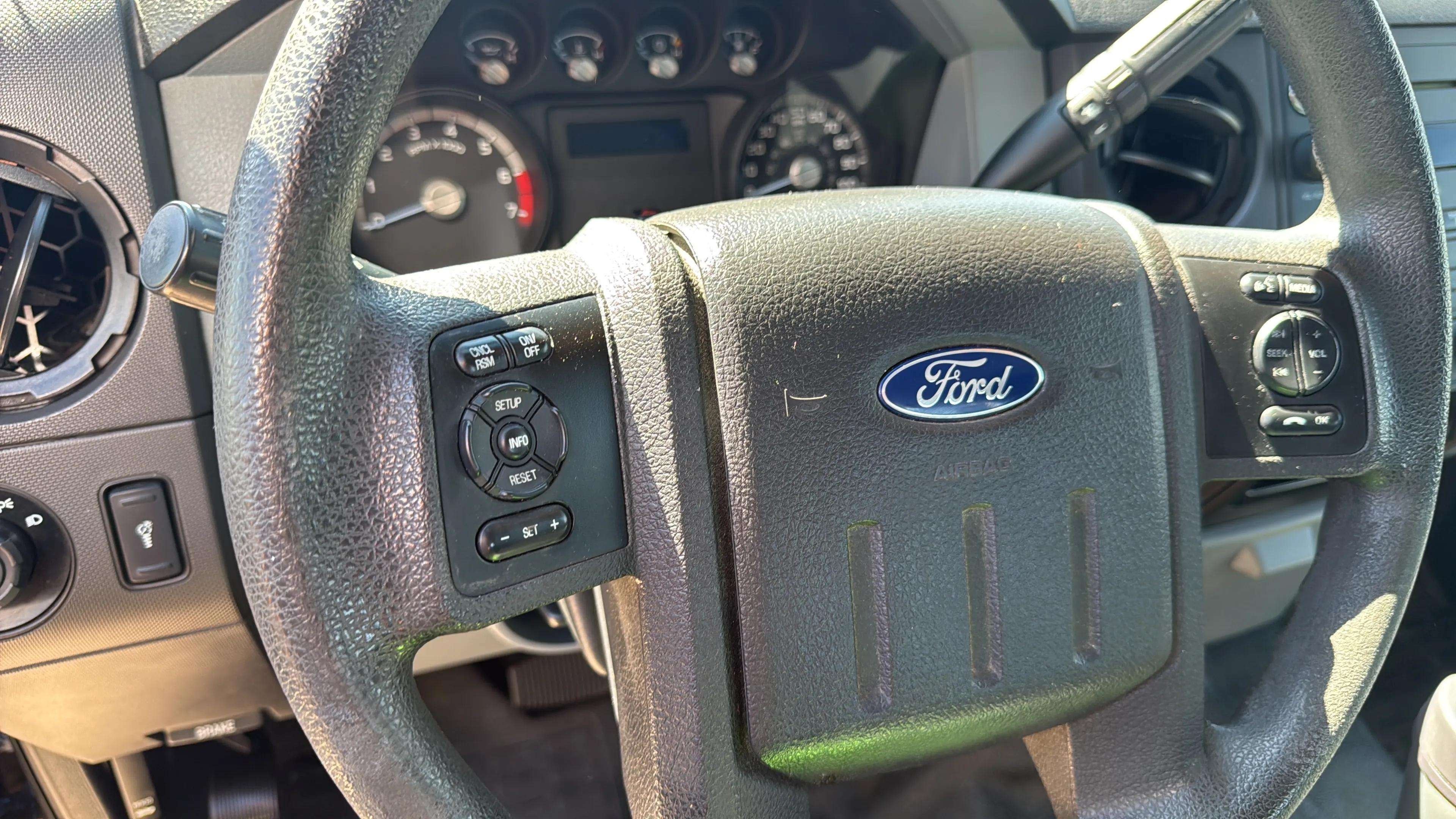 2016 Ford Super Duty F-250 SRW XL