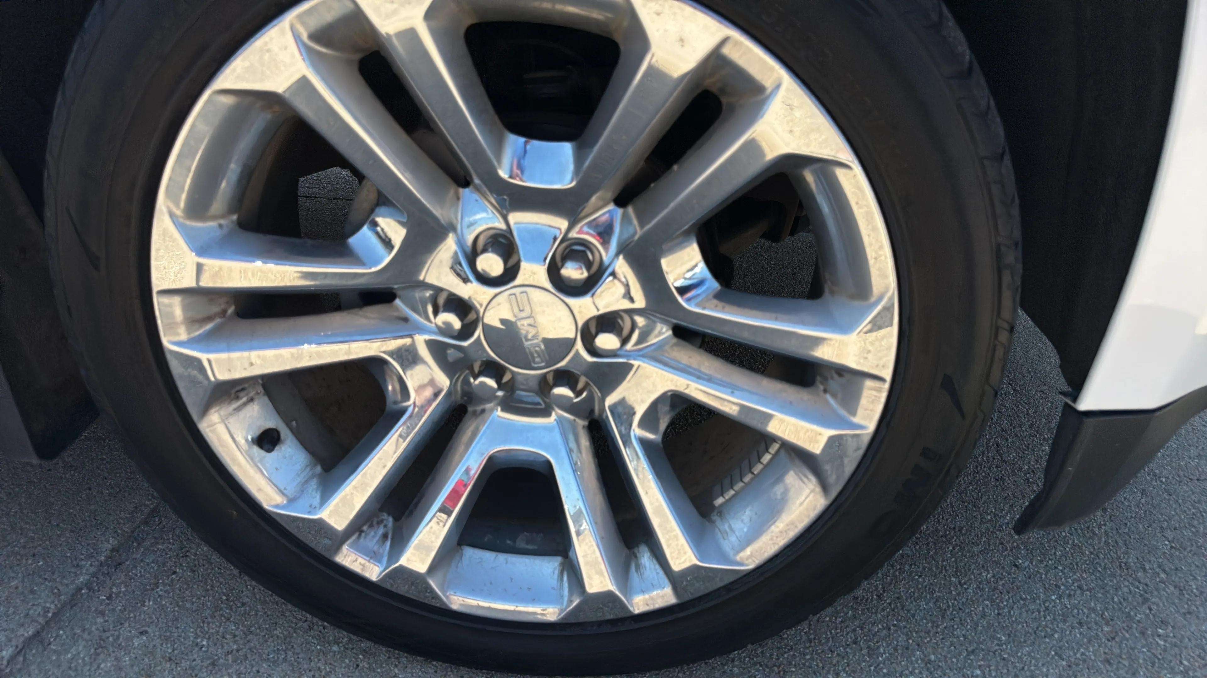 2018 GMC Yukon XL SLT