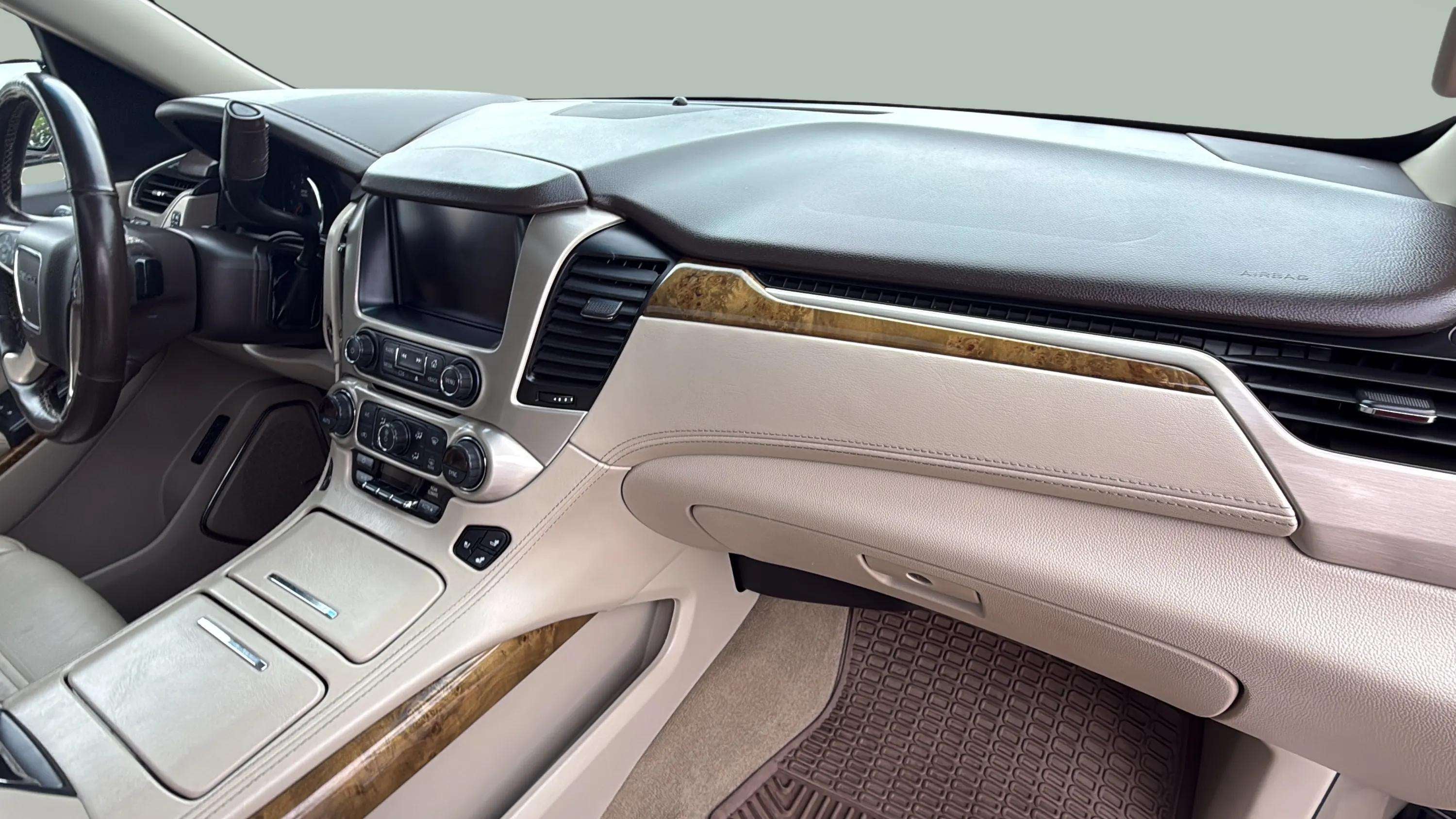 2017 GMC Yukon XL Denali