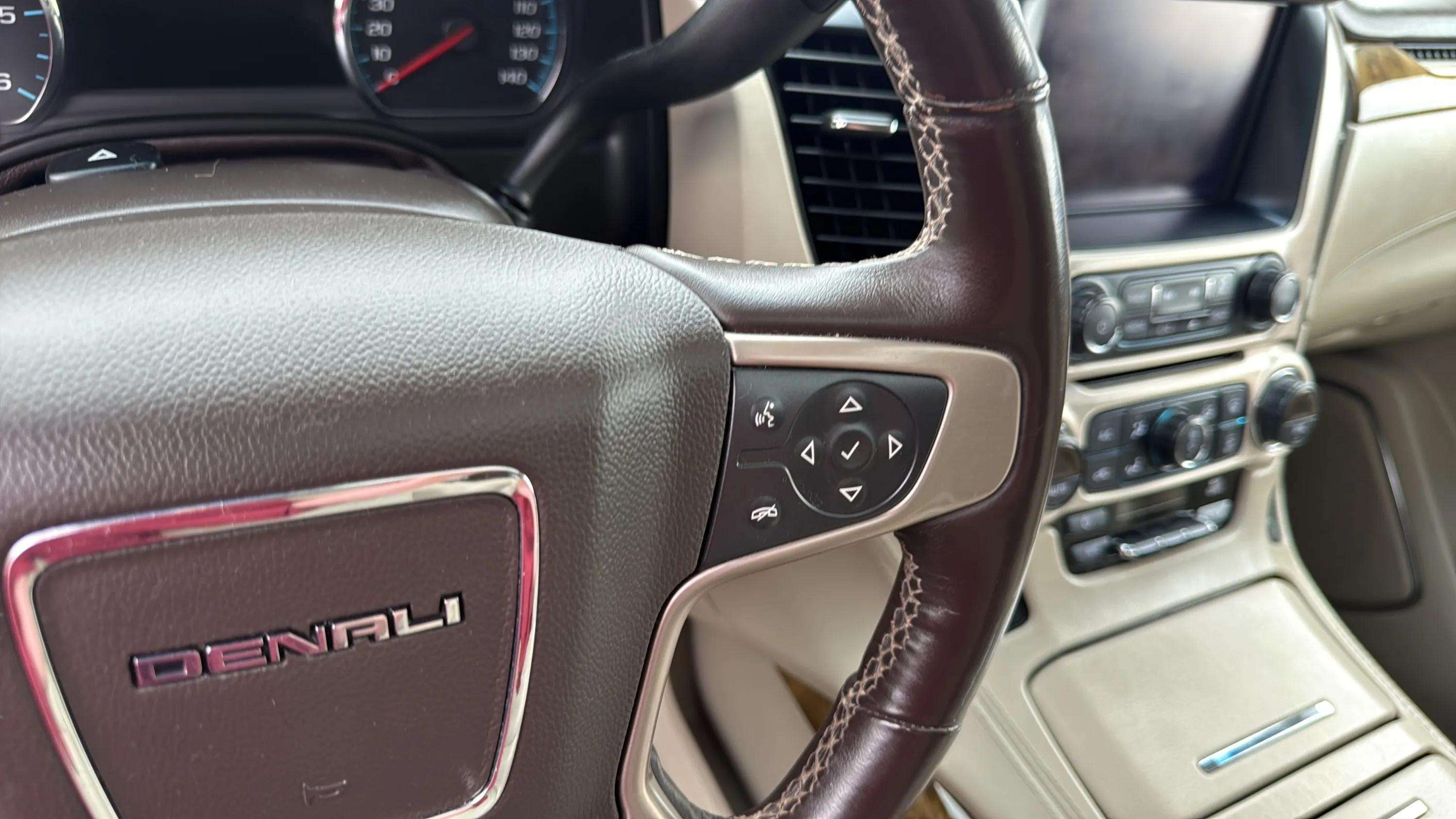 2017 GMC Yukon XL Denali