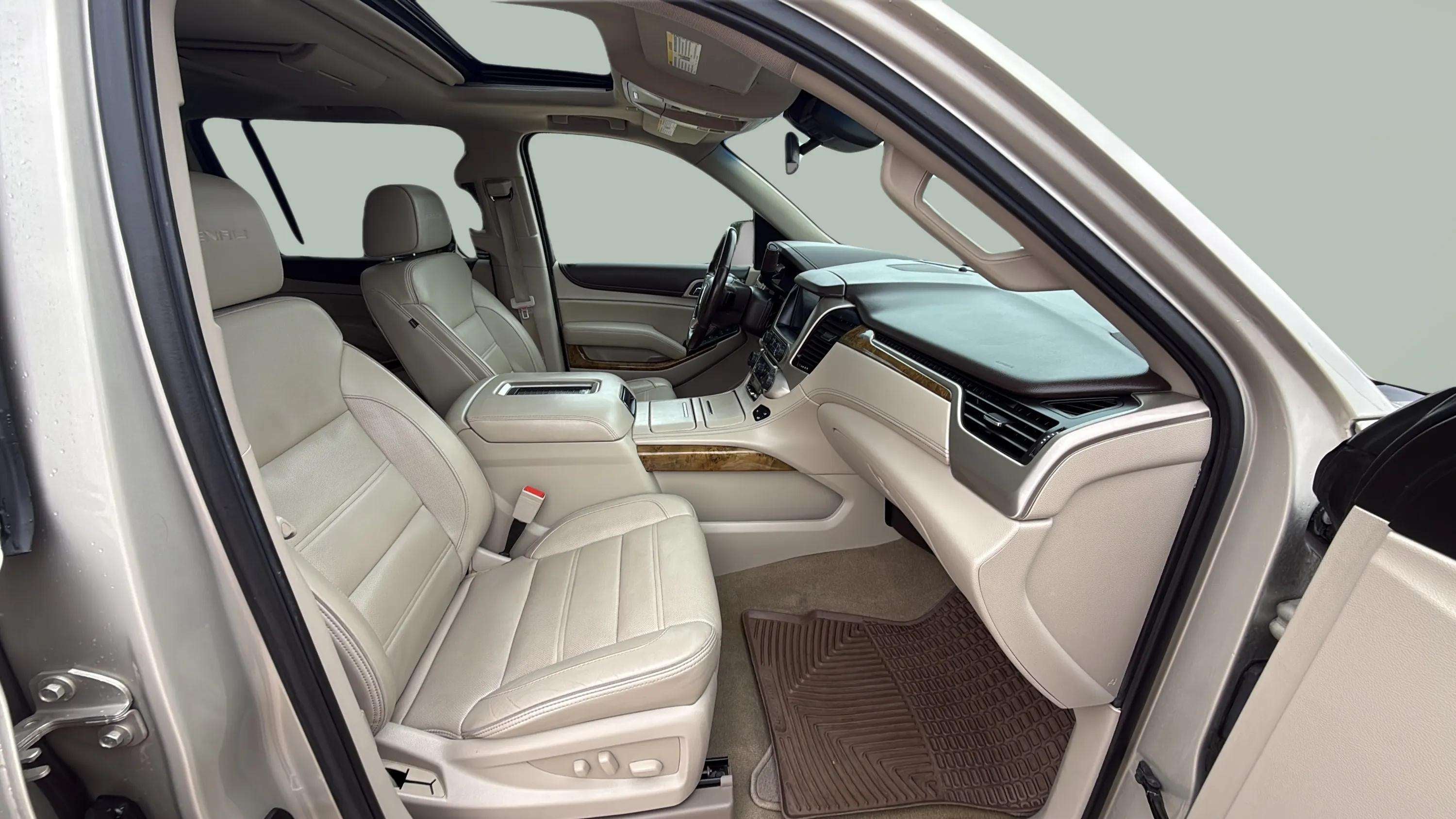 2017 GMC Yukon XL Denali