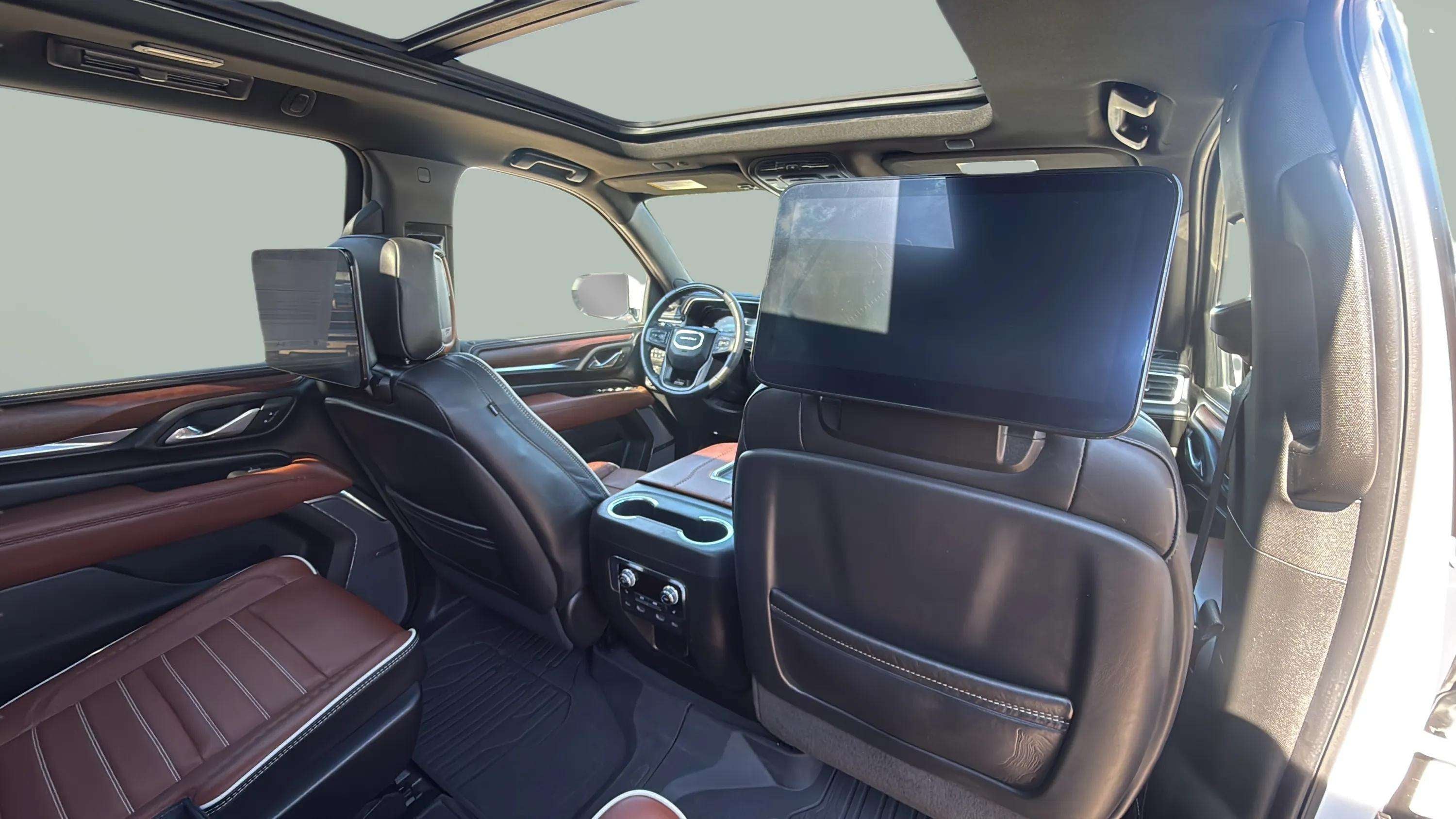 2024 GMC Yukon XL Denali Ultimate
