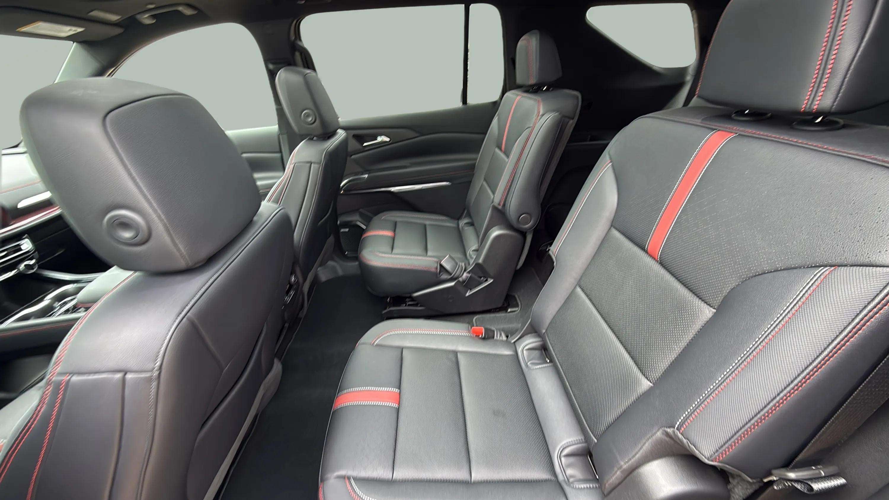 2026 Chevrolet Traverse RS - Photo 17