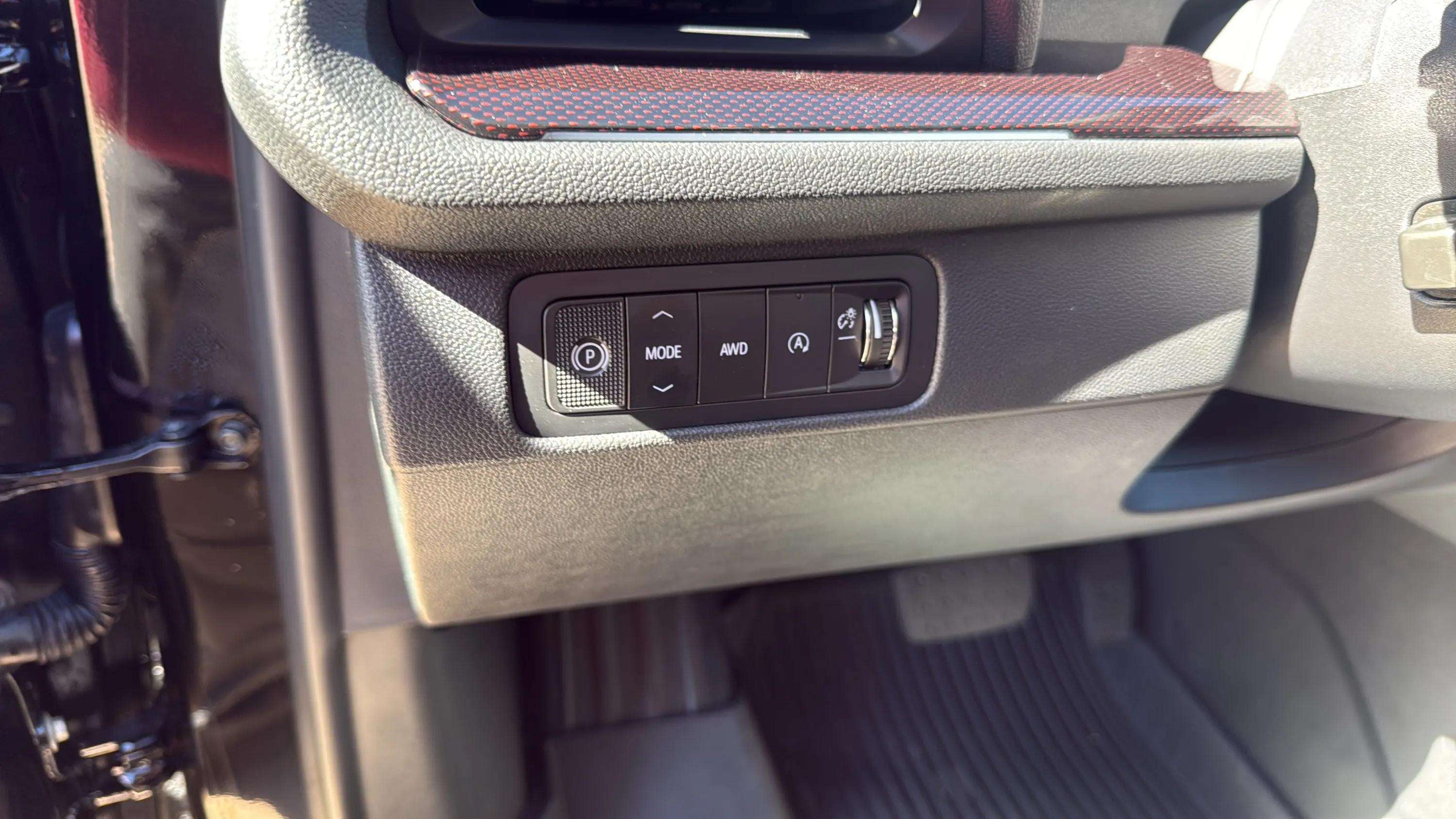 2027 Chevrolet Traverse RS