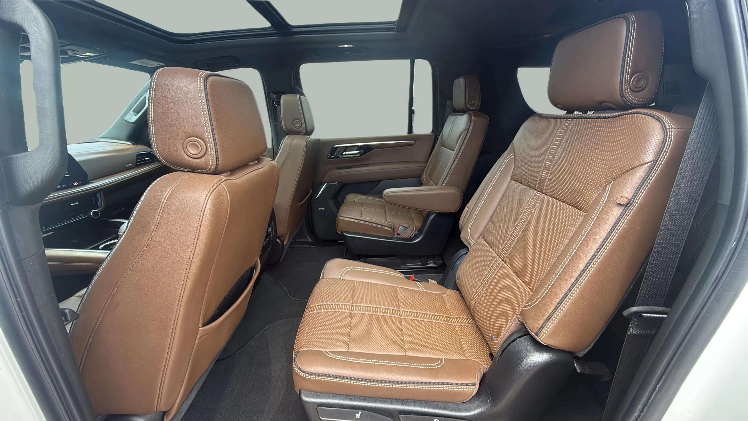 2025 Chevrolet Suburban High Country