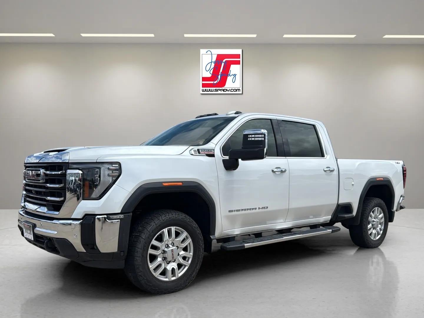 2024 GMC Sierra 4WD Crew Cab Standard Box SLT's photo