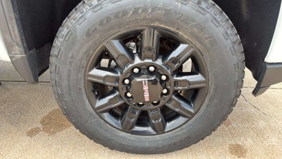 2022 GMC Sierra 2500 HD AT4