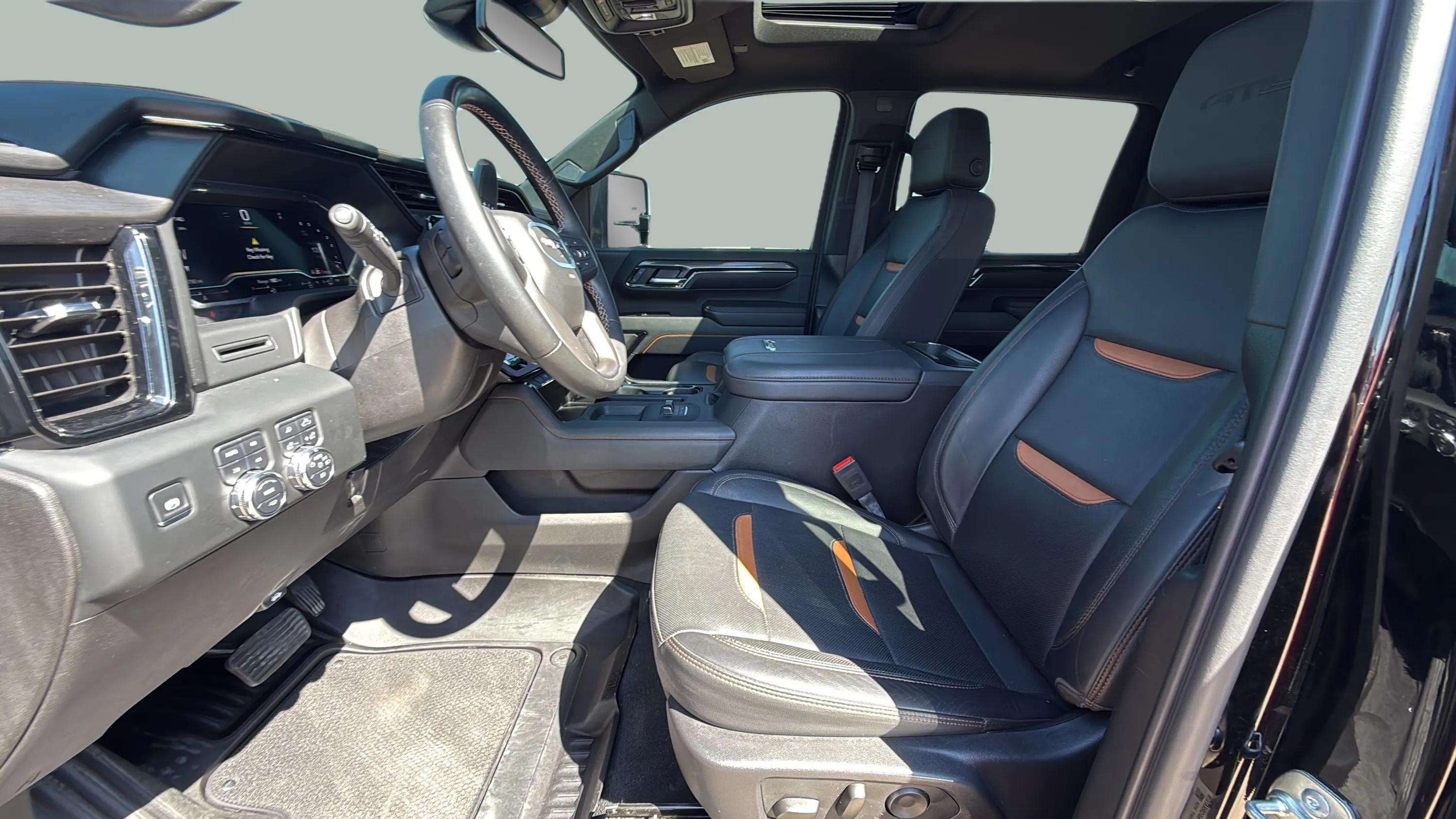 2025 GMC Sierra 2500 HD AT4