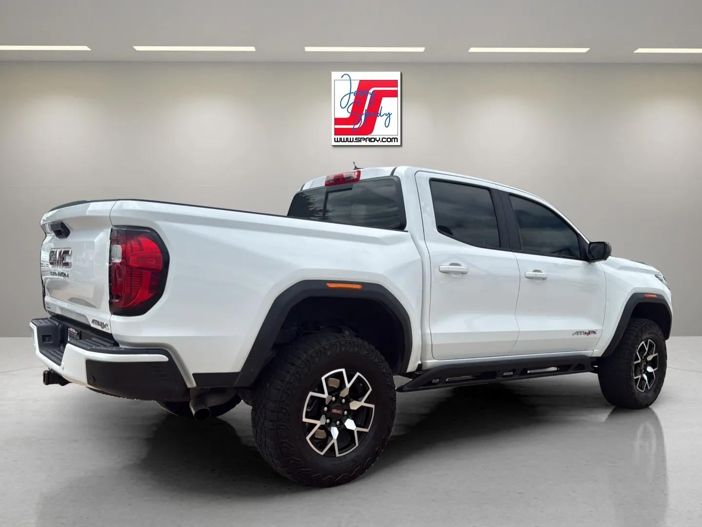 2024 GMC Canyon AT4X