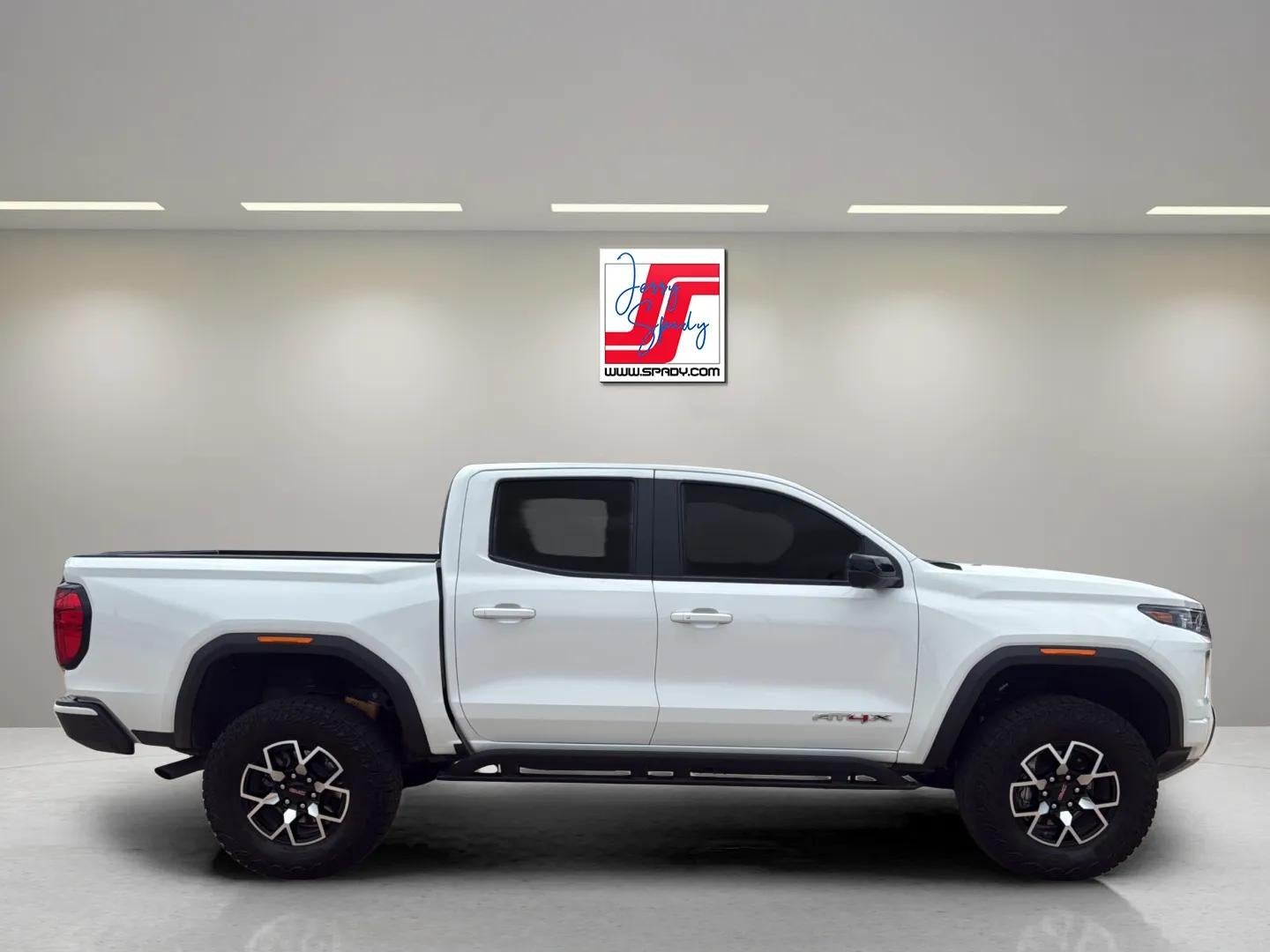 2024 GMC Canyon AT4X