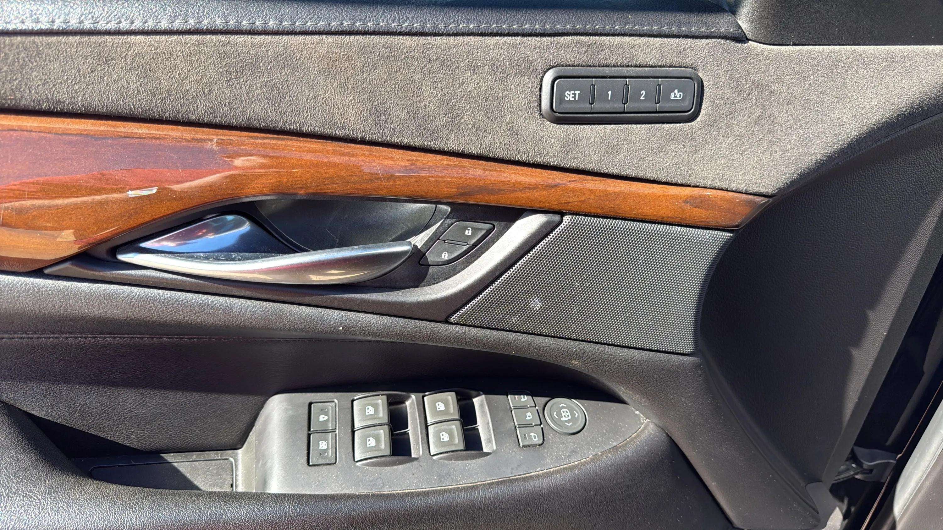 2018 Cadillac Escalade Premium Luxury
